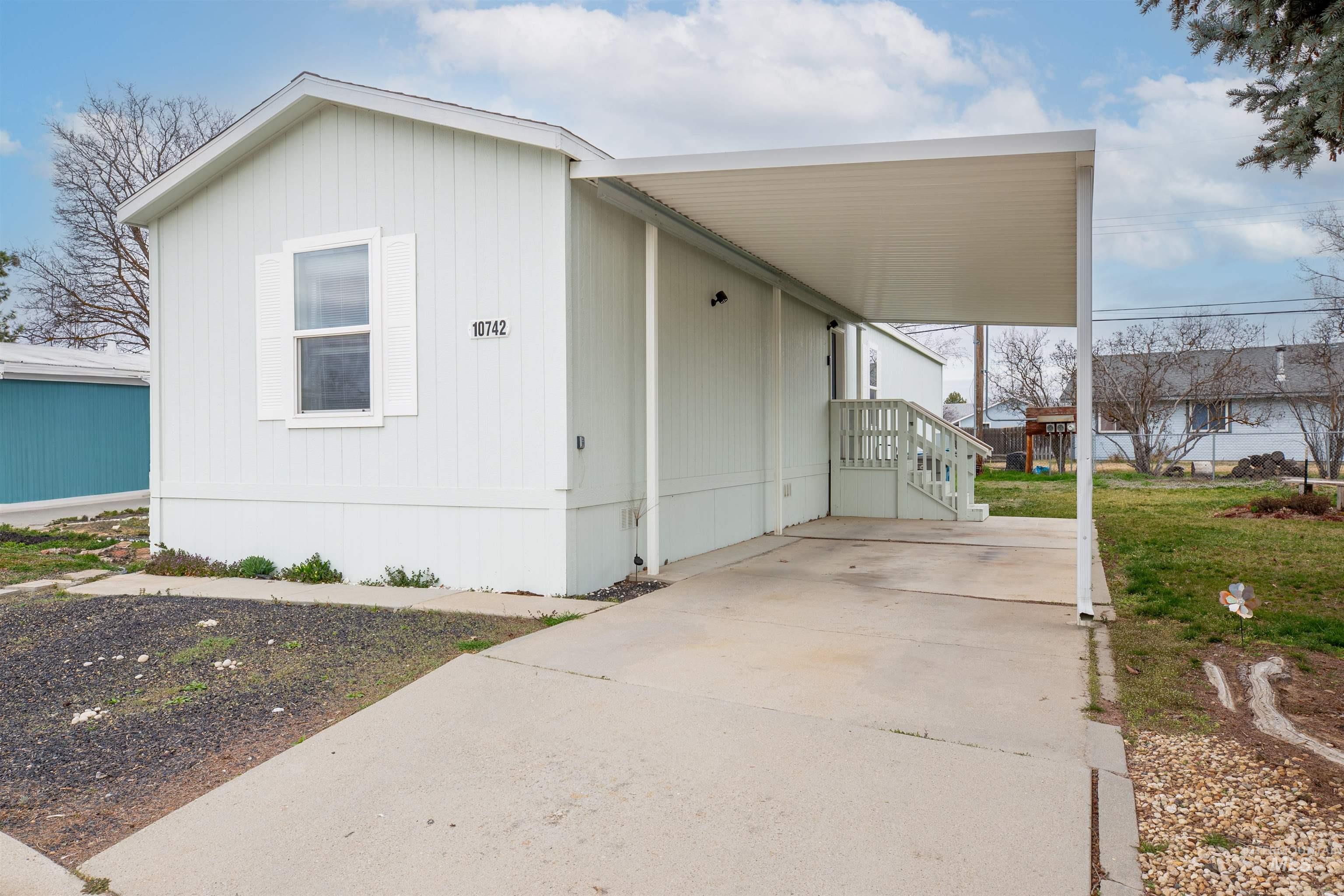 10742 W Ardyce Ln, Boise, Idaho 83713, 2 Bedrooms, 2 Bathrooms, Residential For Sale, Price $92,000,MLS 98985845