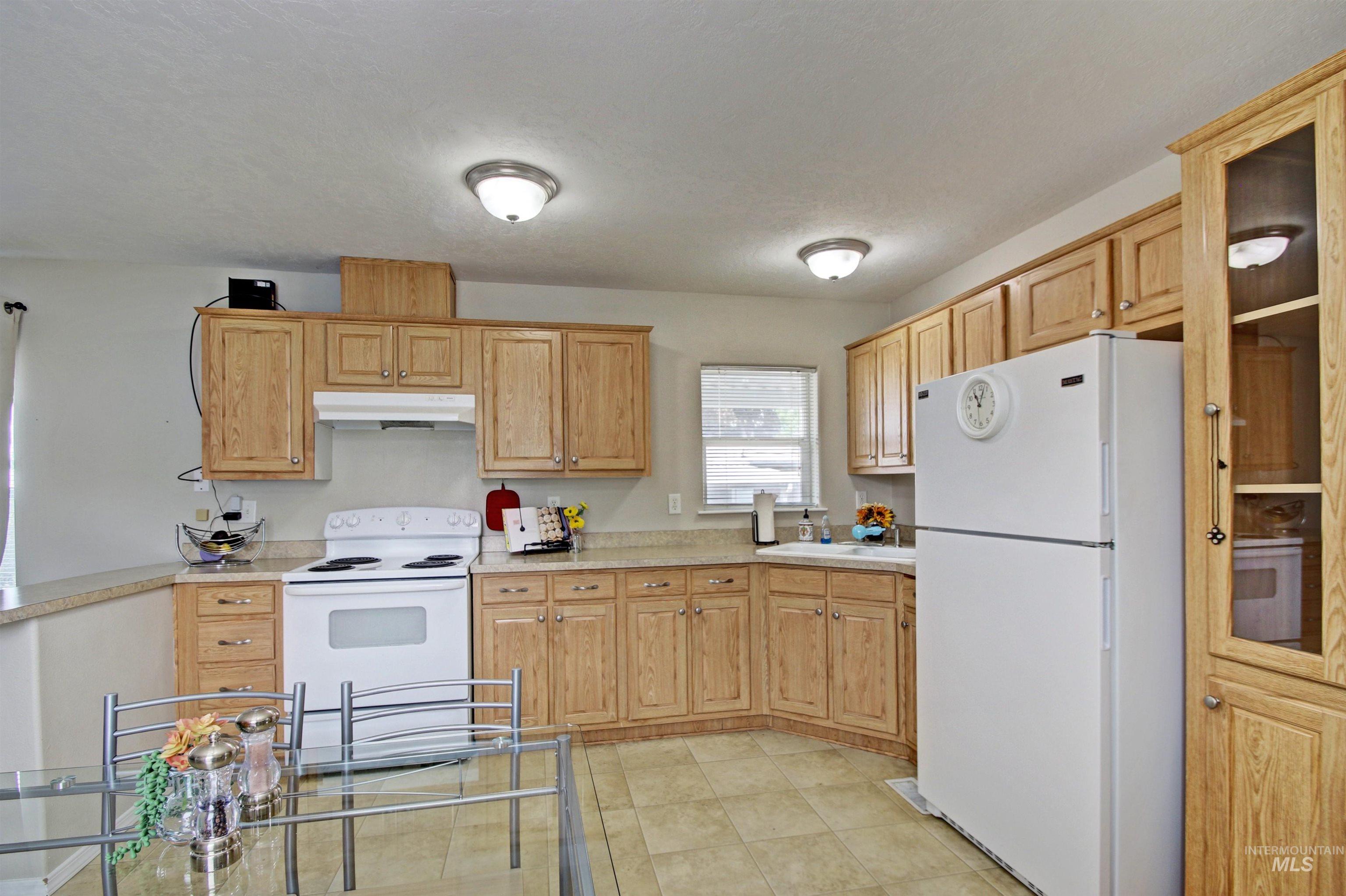 10742 W Ardyce Ln, Boise, Idaho 83713, 2 Bedrooms, 2 Bathrooms, Residential For Sale, Price $92,000,MLS 98985845