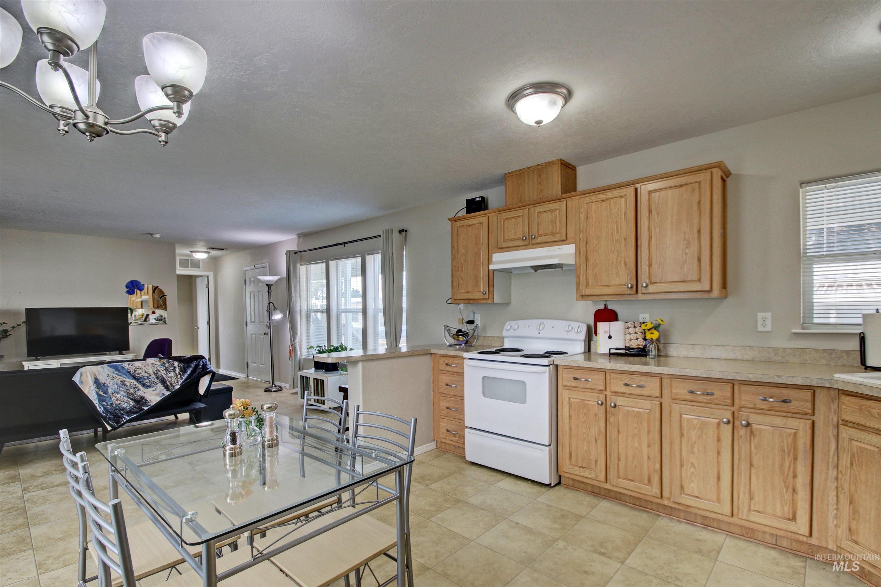 10742 W Ardyce Ln, Boise, Idaho 83713, 2 Bedrooms, 2 Bathrooms, Residential For Sale, Price $92,000,MLS 98985845