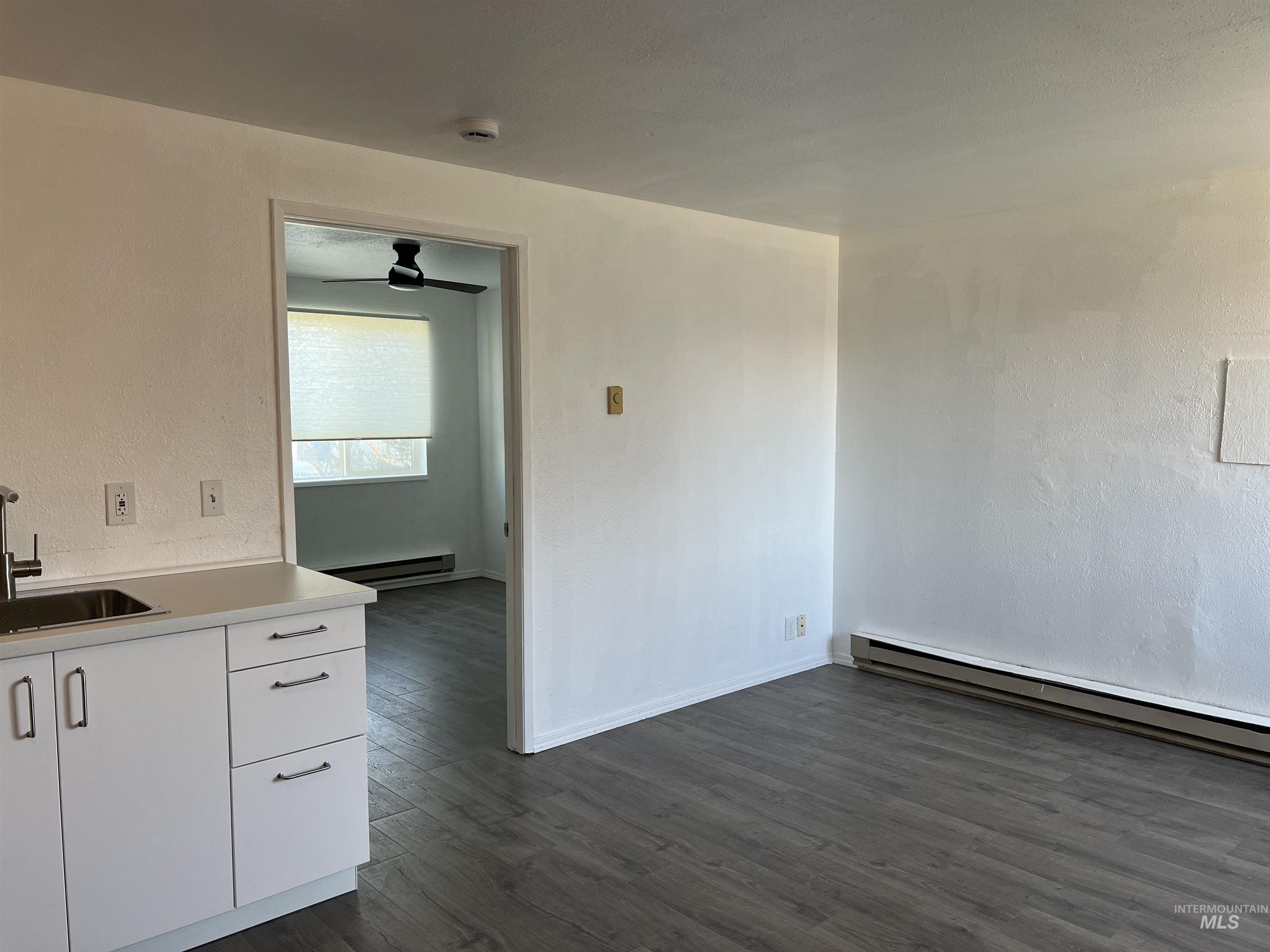 766 SE 4th Street, Ontario, Oregon 97914, 1 Bedroom, 1 Bathroom, Residential Income For Sale, Price $185,000, 98985848