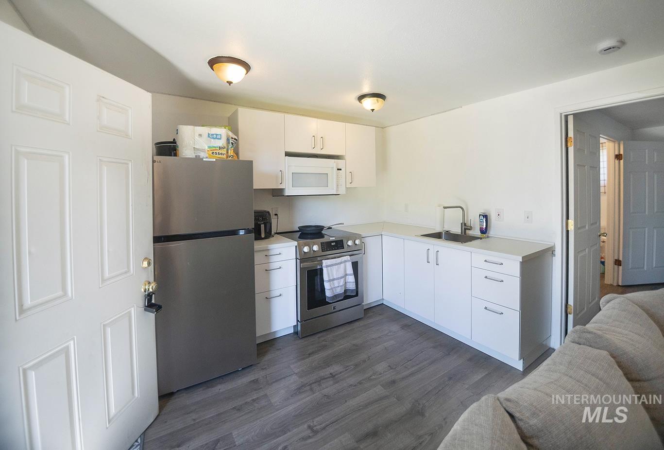 766 SE 4th Street, Ontario, Oregon 97914, 1 Bedroom, 1 Bathroom, Residential Income For Sale, Price $185,000, 98985848