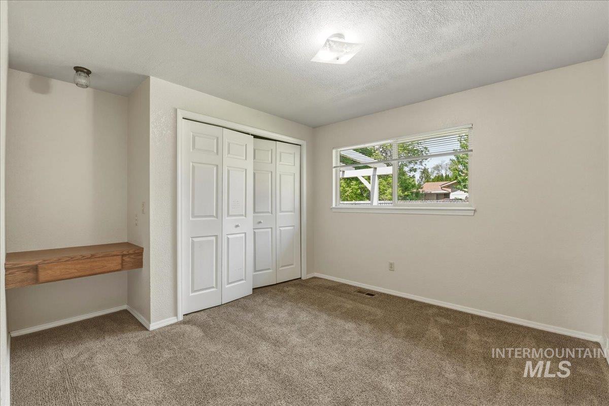 11142 W Richey Ct, Boise, Idaho 83713, 3 Bedrooms, 2 Bathrooms, Residential For Sale, Price $419,000,MLS 98985850