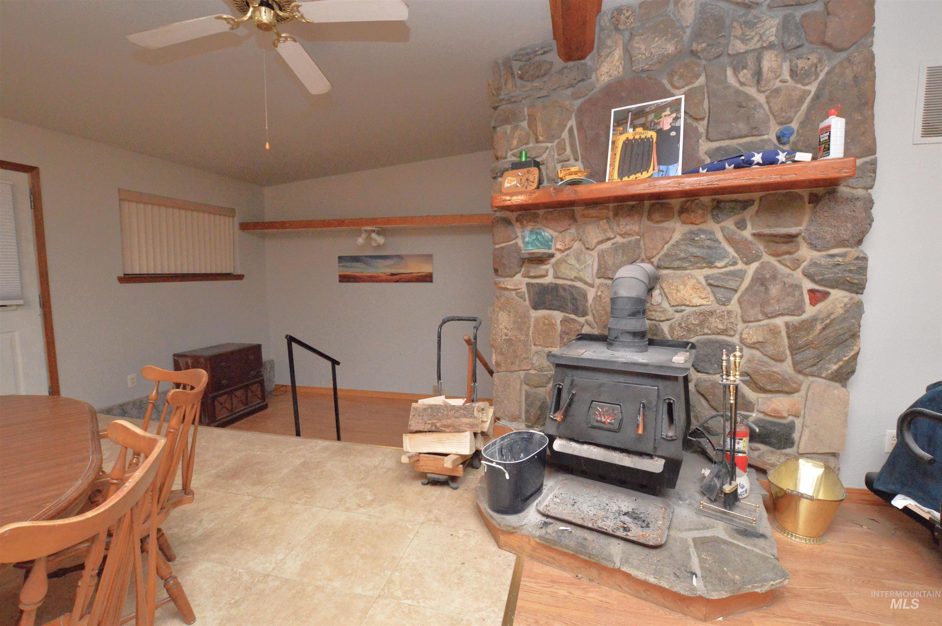 510 E Main St., Craigmont, Idaho 83523, 2 Bedrooms, 2 Bathrooms, Residential For Sale, Price $230,000,MLS 98985851