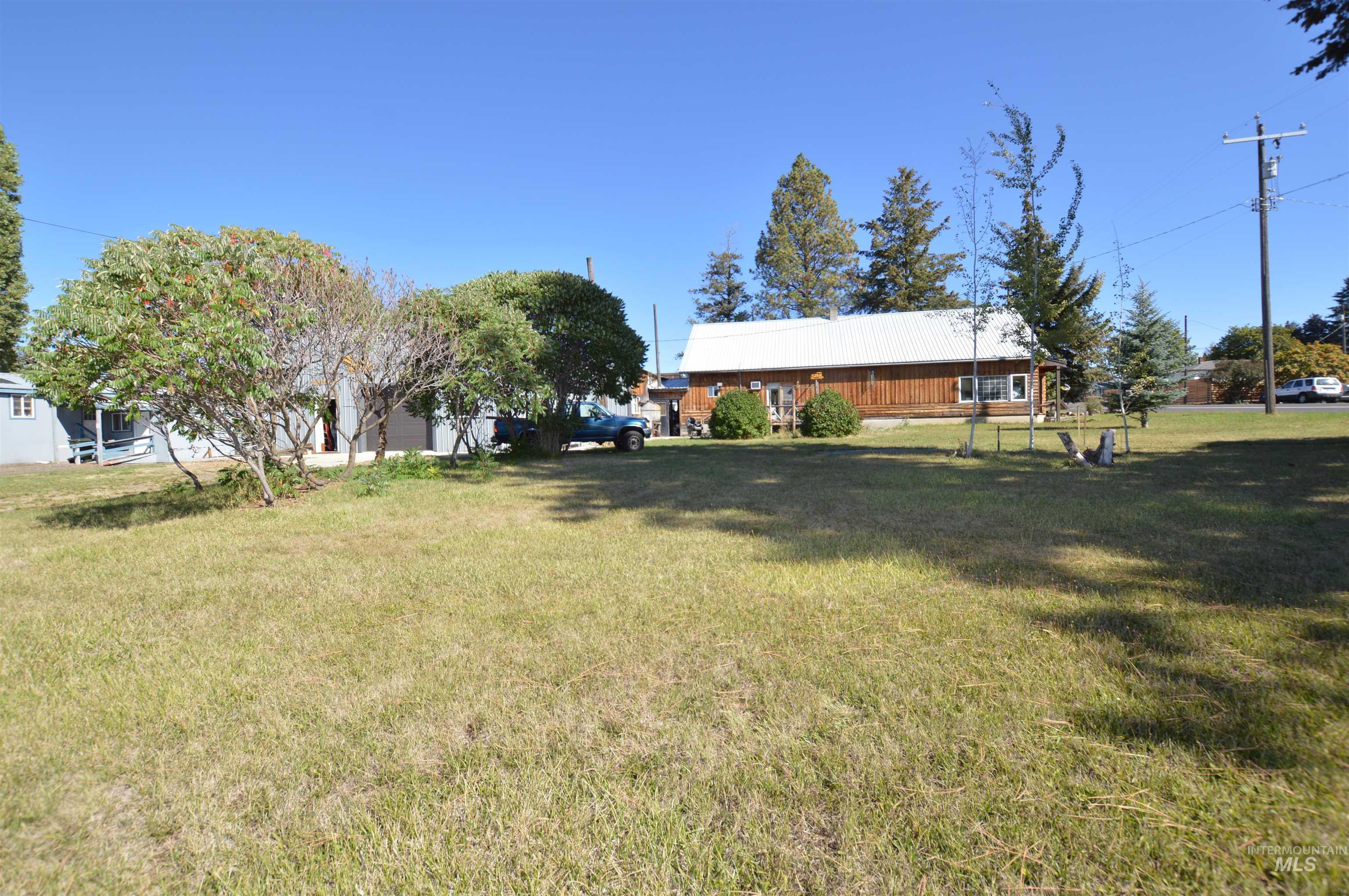 510 E Main St., Craigmont, Idaho 83523, 2 Bedrooms, 2 Bathrooms, Residential For Sale, Price $230,000,MLS 98985851