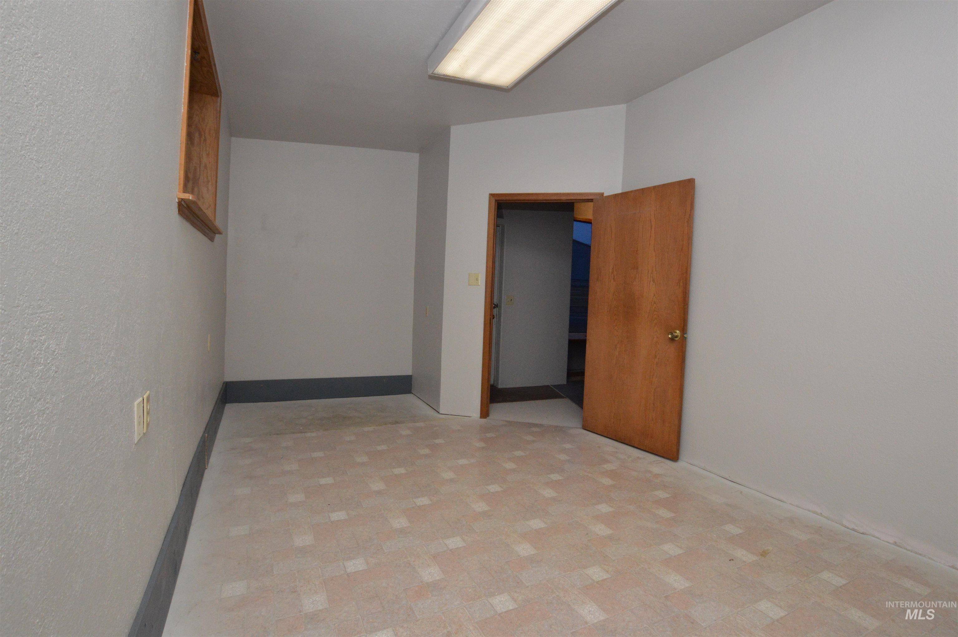 510 E Main St., Craigmont, Idaho 83523, 2 Bedrooms, 2 Bathrooms, Residential For Sale, Price $230,000,MLS 98985851