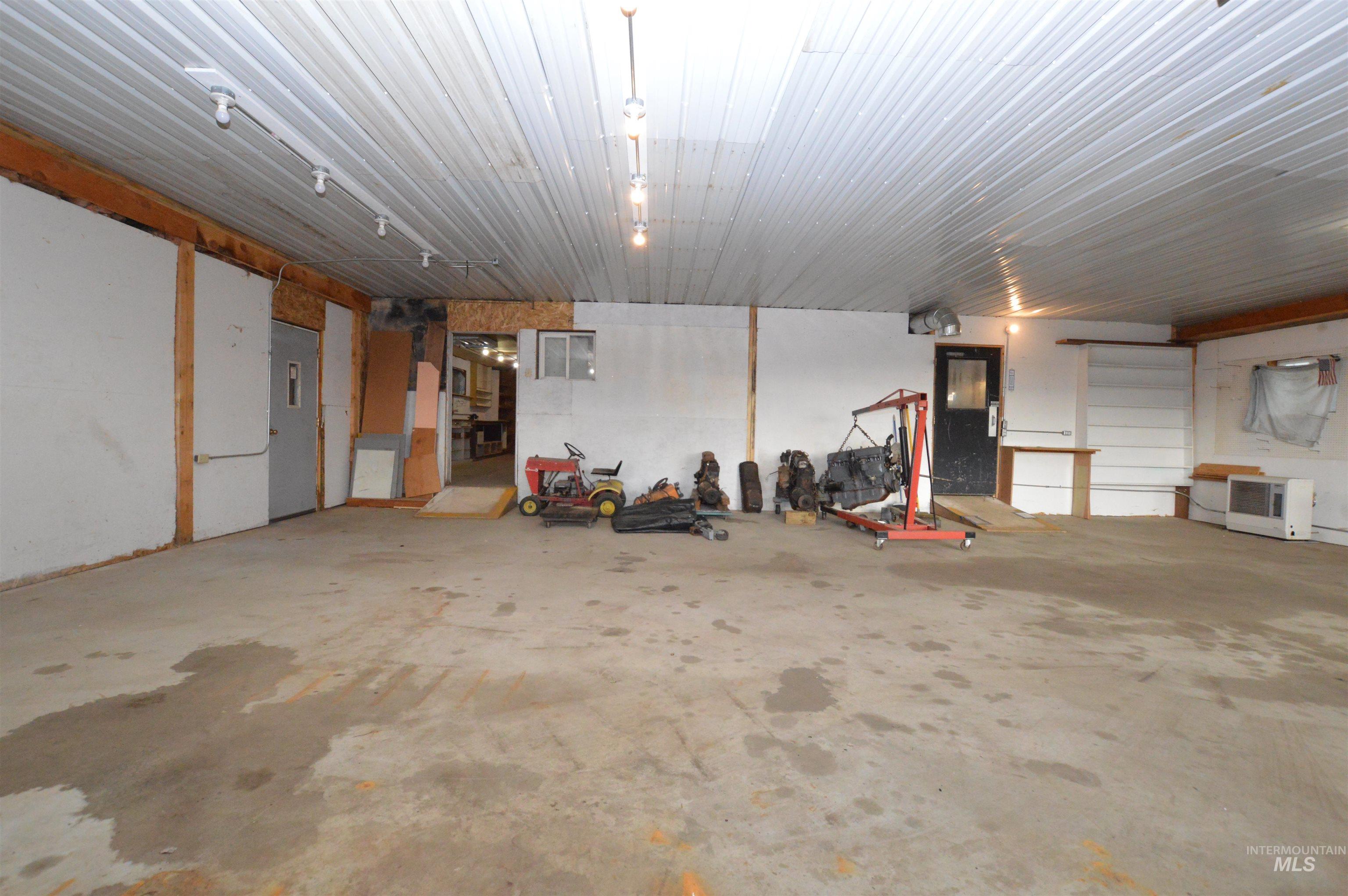 510 E Main St., Craigmont, Idaho 83523, 2 Bedrooms, 2 Bathrooms, Residential For Sale, Price $230,000,MLS 98985851