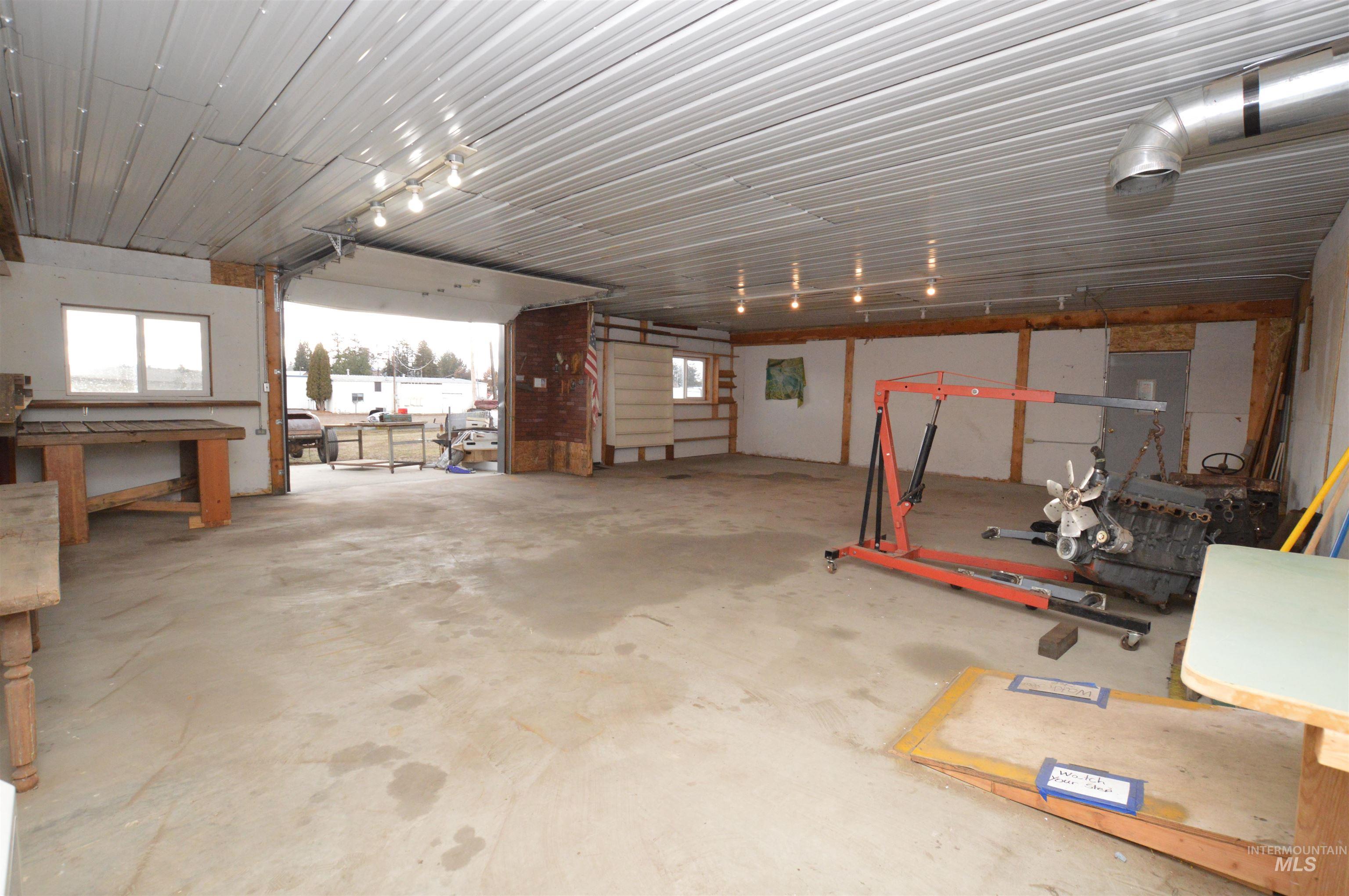 510 E Main St., Craigmont, Idaho 83523, 2 Bedrooms, 2 Bathrooms, Residential For Sale, Price $230,000,MLS 98985851