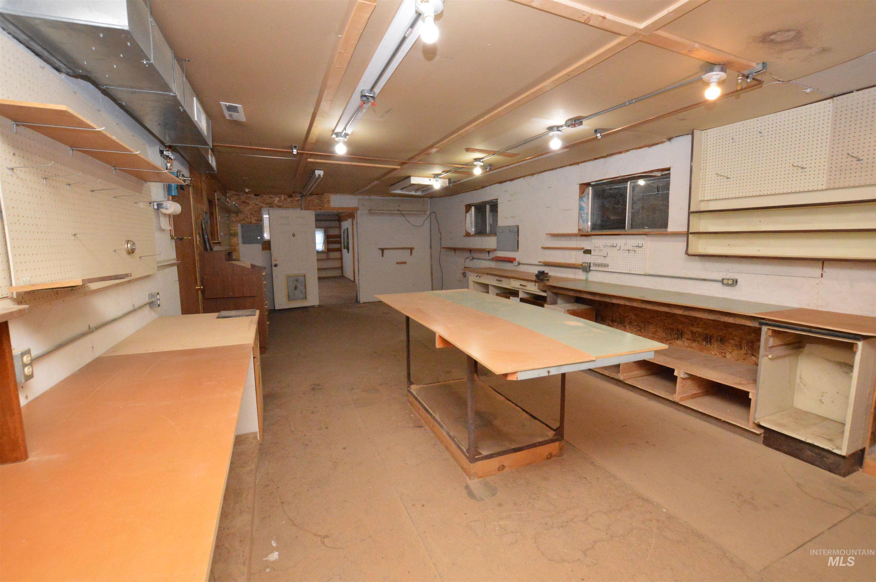 510 E Main St., Craigmont, Idaho 83523, 2 Bedrooms, 2 Bathrooms, Residential For Sale, Price $230,000,MLS 98985851