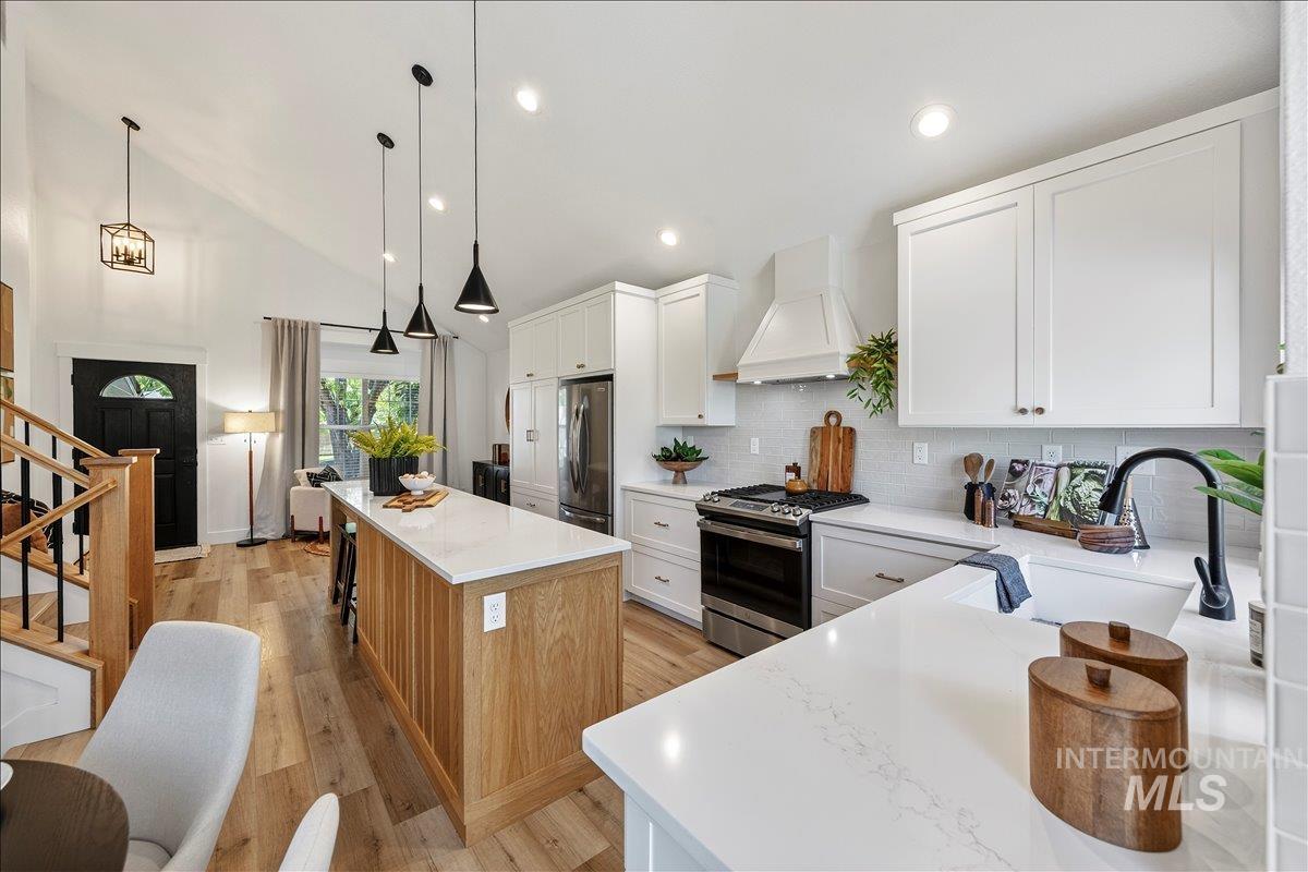6029 N Oliver Ave, Boise, Idaho 83714, 3 Bedrooms, 2.5 Bathrooms, Residential For Sale, Price $599,900,MLS 98985852