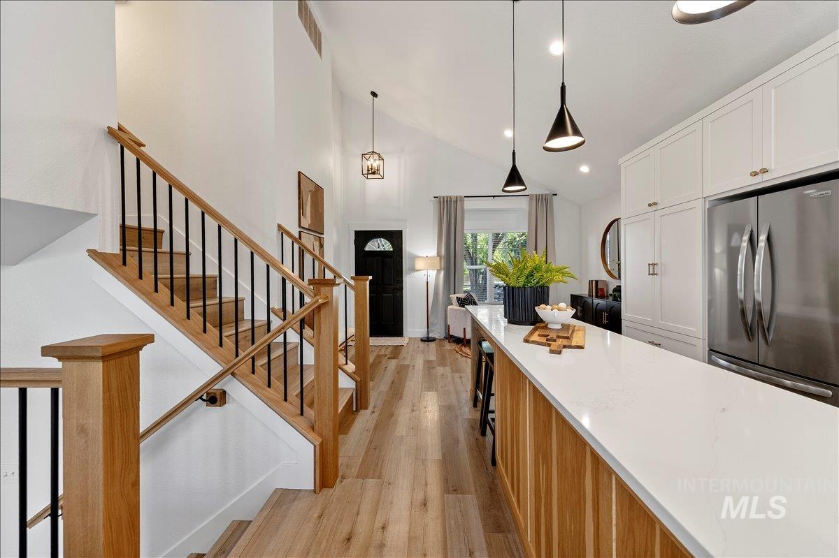 6029 N Oliver Ave, Boise, Idaho 83714, 3 Bedrooms, 2.5 Bathrooms, Residential For Sale, Price $599,900,MLS 98985852