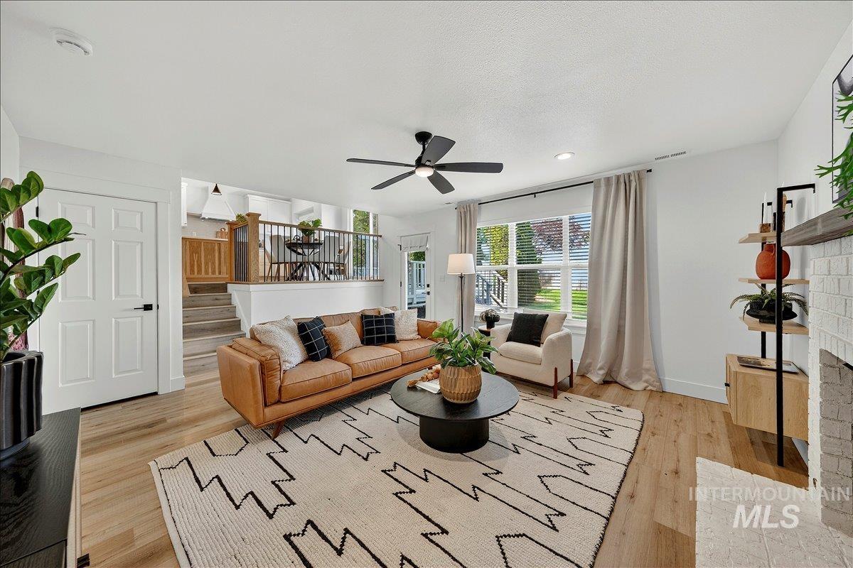 6029 N Oliver Ave, Boise, Idaho 83714, 3 Bedrooms, 2.5 Bathrooms, Residential For Sale, Price $599,900,MLS 98985852