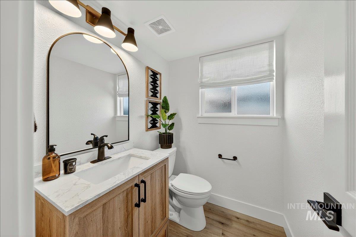 6029 N Oliver Ave, Boise, Idaho 83714, 3 Bedrooms, 2.5 Bathrooms, Residential For Sale, Price $599,900,MLS 98985852