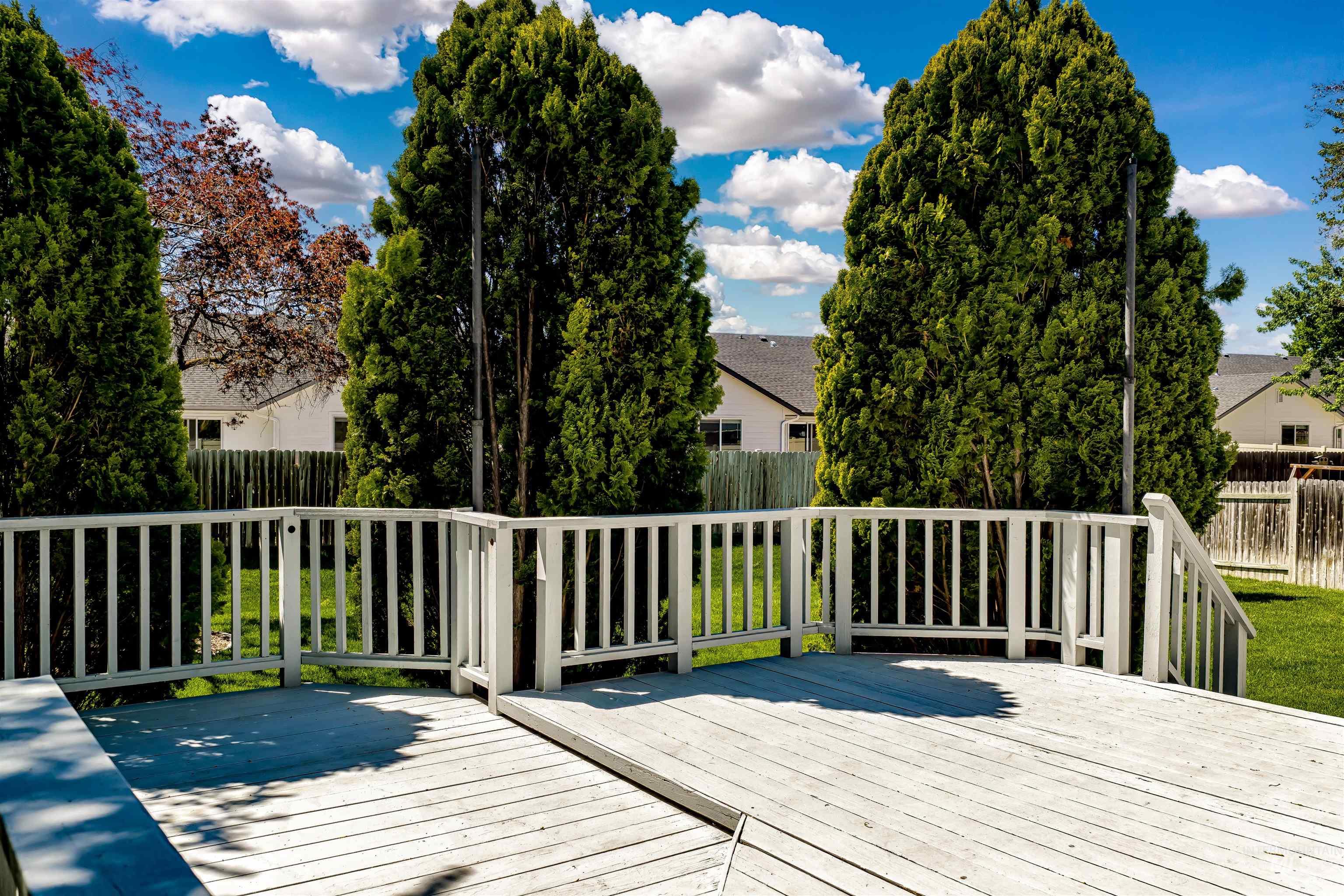 6029 N Oliver Ave, Boise, Idaho 83714, 3 Bedrooms, 3 Bathrooms, Residential For Sale, Price $599,900,MLS 98985852