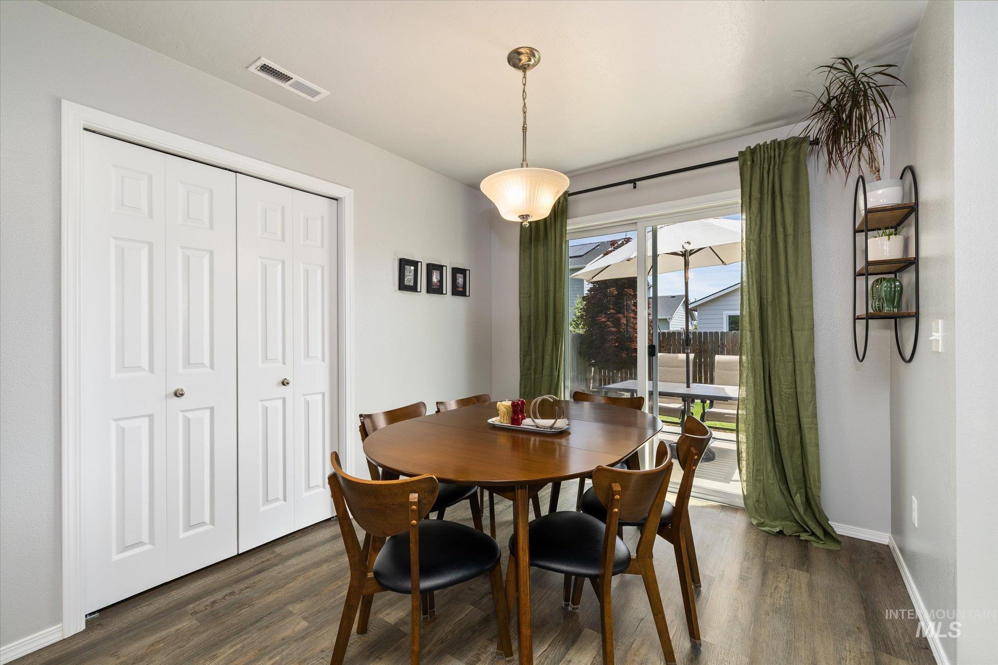 17610 Aqua Springs Ave, Nampa, Idaho 83687, 4 Bedrooms, 2.5 Bathrooms, Residential For Sale, Price $469,000,MLS 98985860