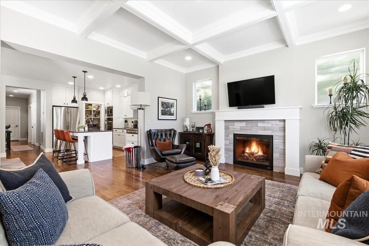 2861 S Honeycomb Way, Boise, Idaho 83716, 3 Bedrooms, 2.5 Bathrooms, Residential For Sale, Price $875,000,MLS 98985864