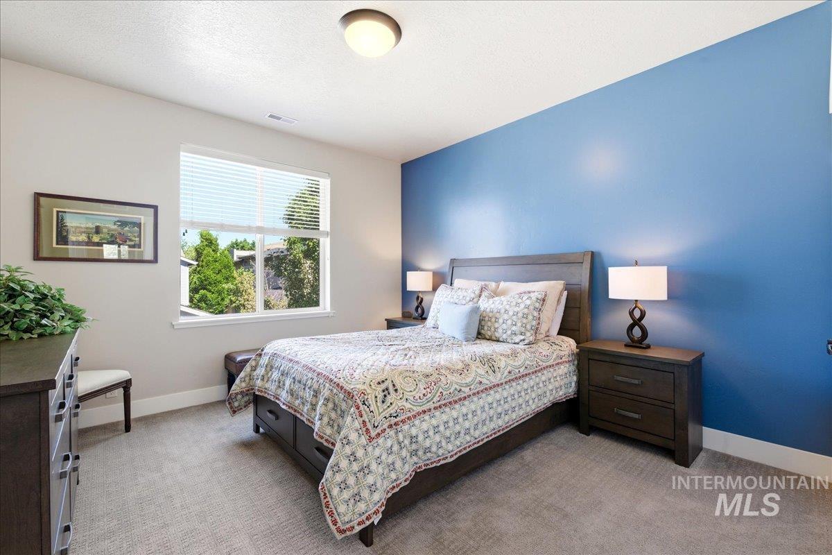 2861 S Honeycomb Way, Boise, Idaho 83716, 3 Bedrooms, 2.5 Bathrooms, Residential For Sale, Price $875,000,MLS 98985864