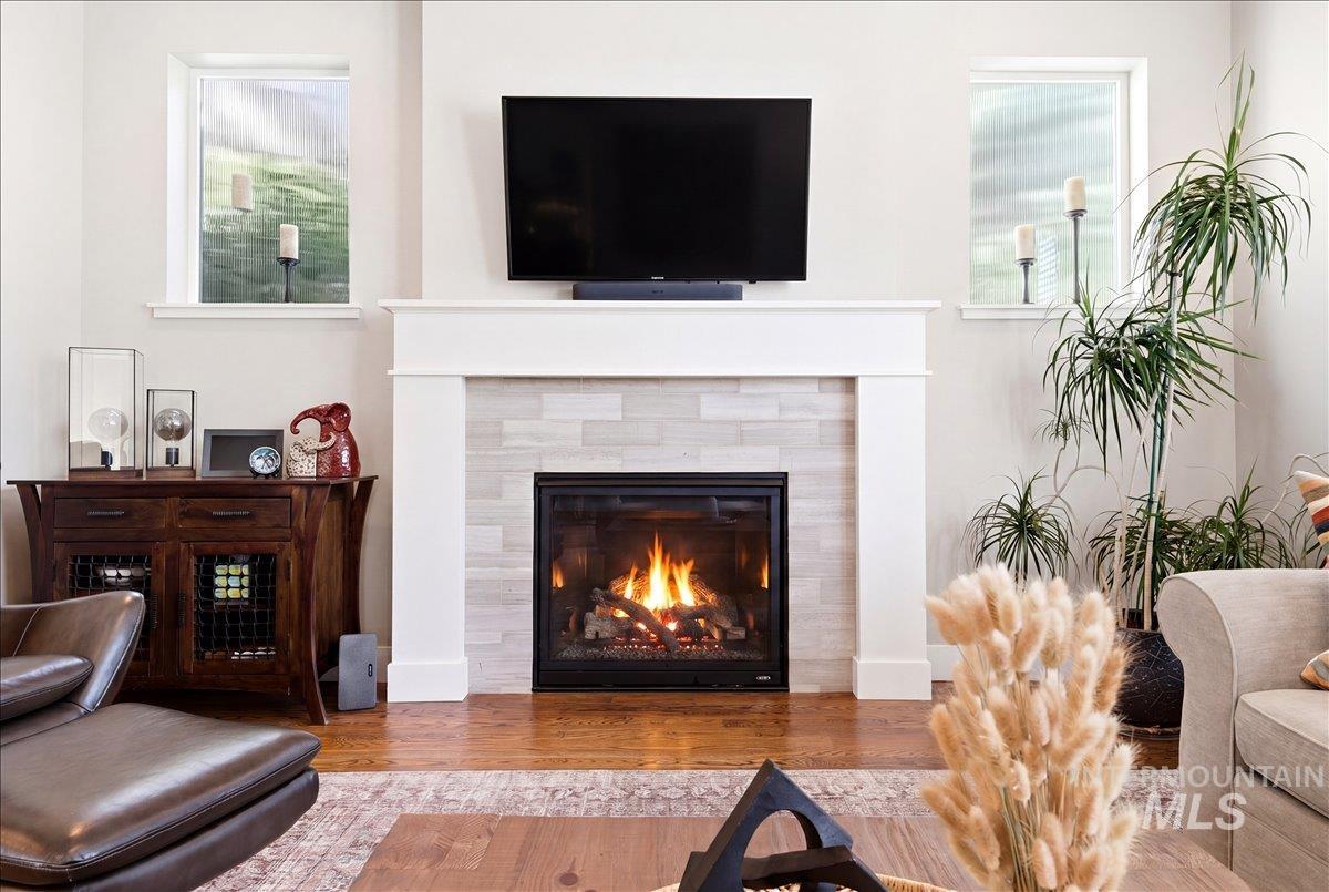 2861 S Honeycomb Way, Boise, Idaho 83716, 3 Bedrooms, 2.5 Bathrooms, Residential For Sale, Price $875,000,MLS 98985864