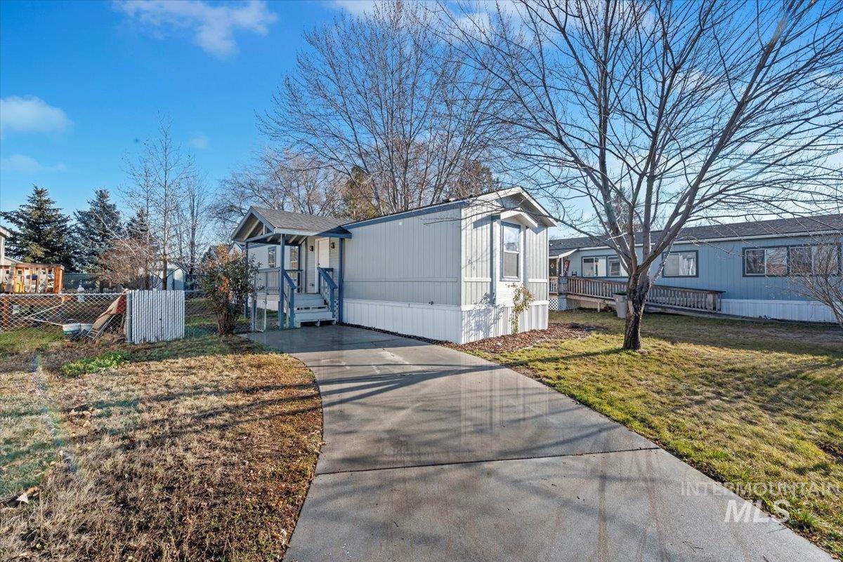 1224 N Meadowland Ln, Boise, Idaho 83713, 3 Bedrooms, 2 Bathrooms, Residential For Sale, Price $100,000,MLS 98985869