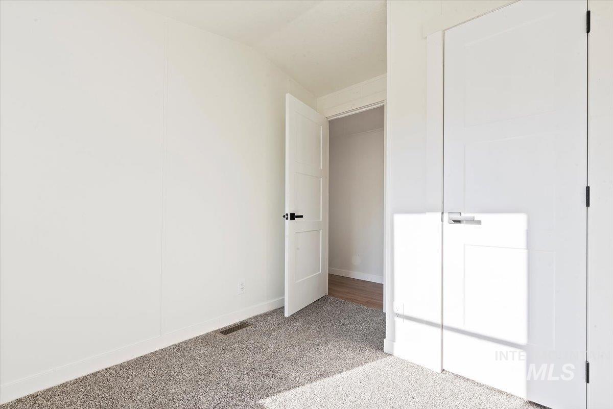 1224 N Meadowland Ln, Boise, Idaho 83713, 3 Bedrooms, 2 Bathrooms, Residential For Sale, Price $100,000,MLS 98985869