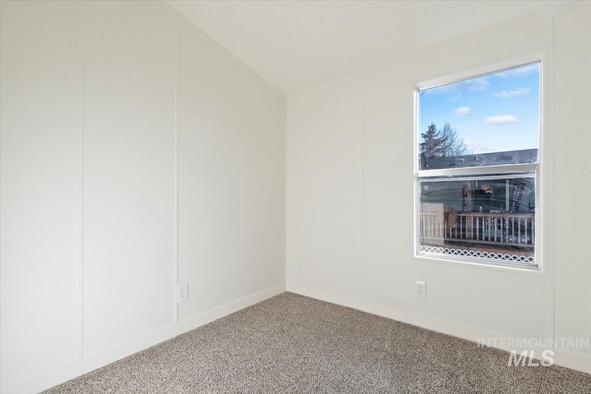 1224 N Meadowland Ln, Boise, Idaho 83713, 3 Bedrooms, 2 Bathrooms, Residential For Sale, Price $100,000,MLS 98985869