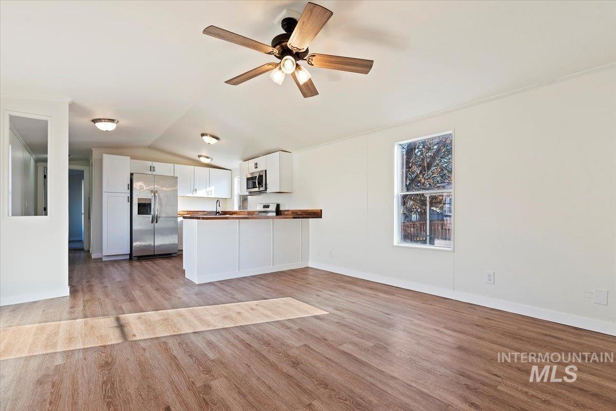 1224 N Meadowland Ln, Boise, Idaho 83713, 3 Bedrooms, 2 Bathrooms, Residential For Sale, Price $100,000,MLS 98985869