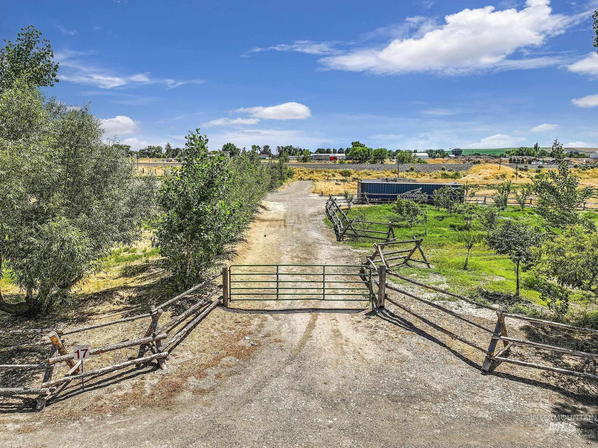 Lot 17 TBD E 1750 S, Gooding, Idaho 83330, Land For Sale, Price $219,900,MLS 98985870