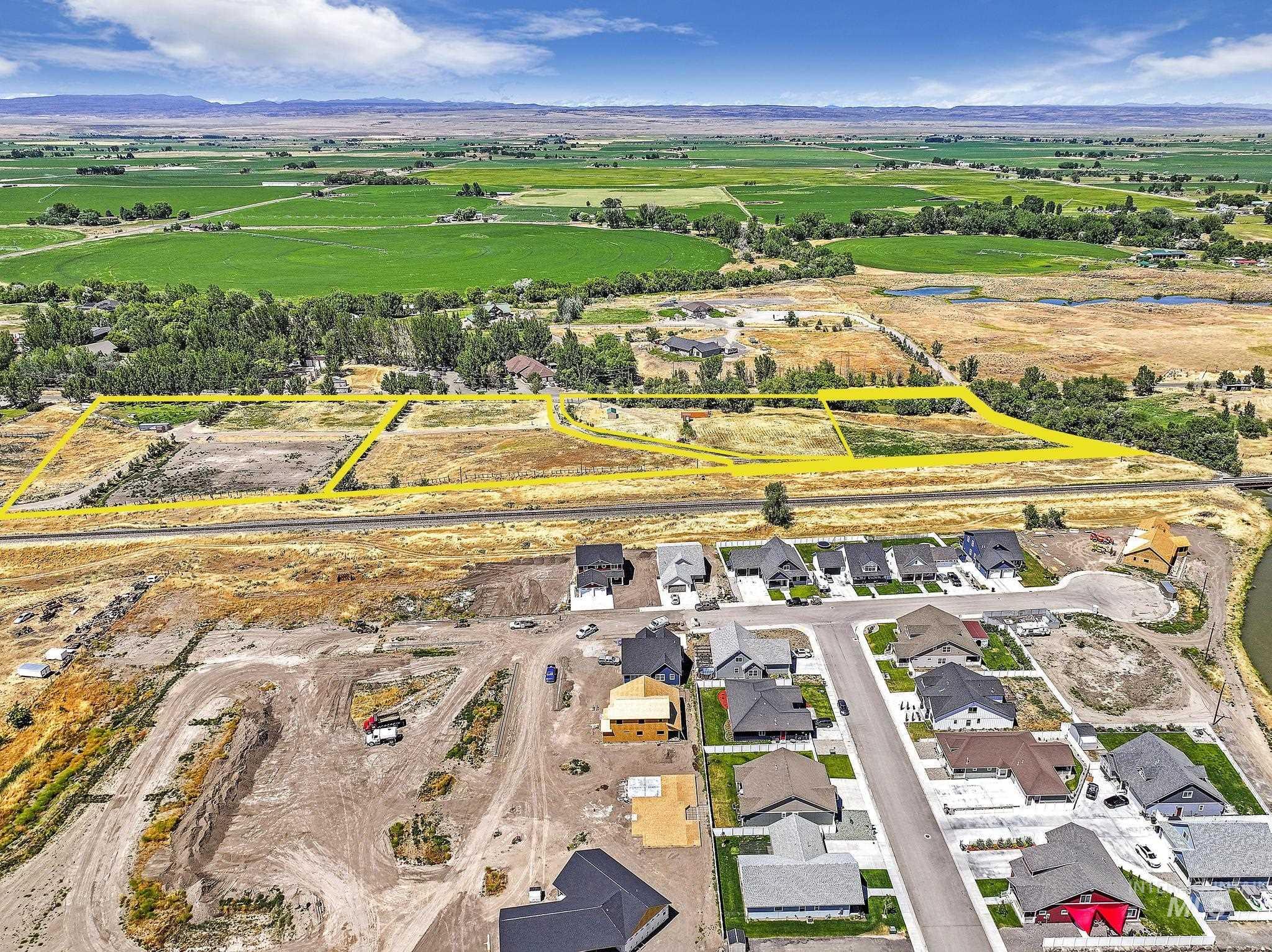 Lot15, 15a, 16, 17 E 1750 S, Gooding, Idaho 83330, Land For Sale, Price $550,000,MLS 98985871