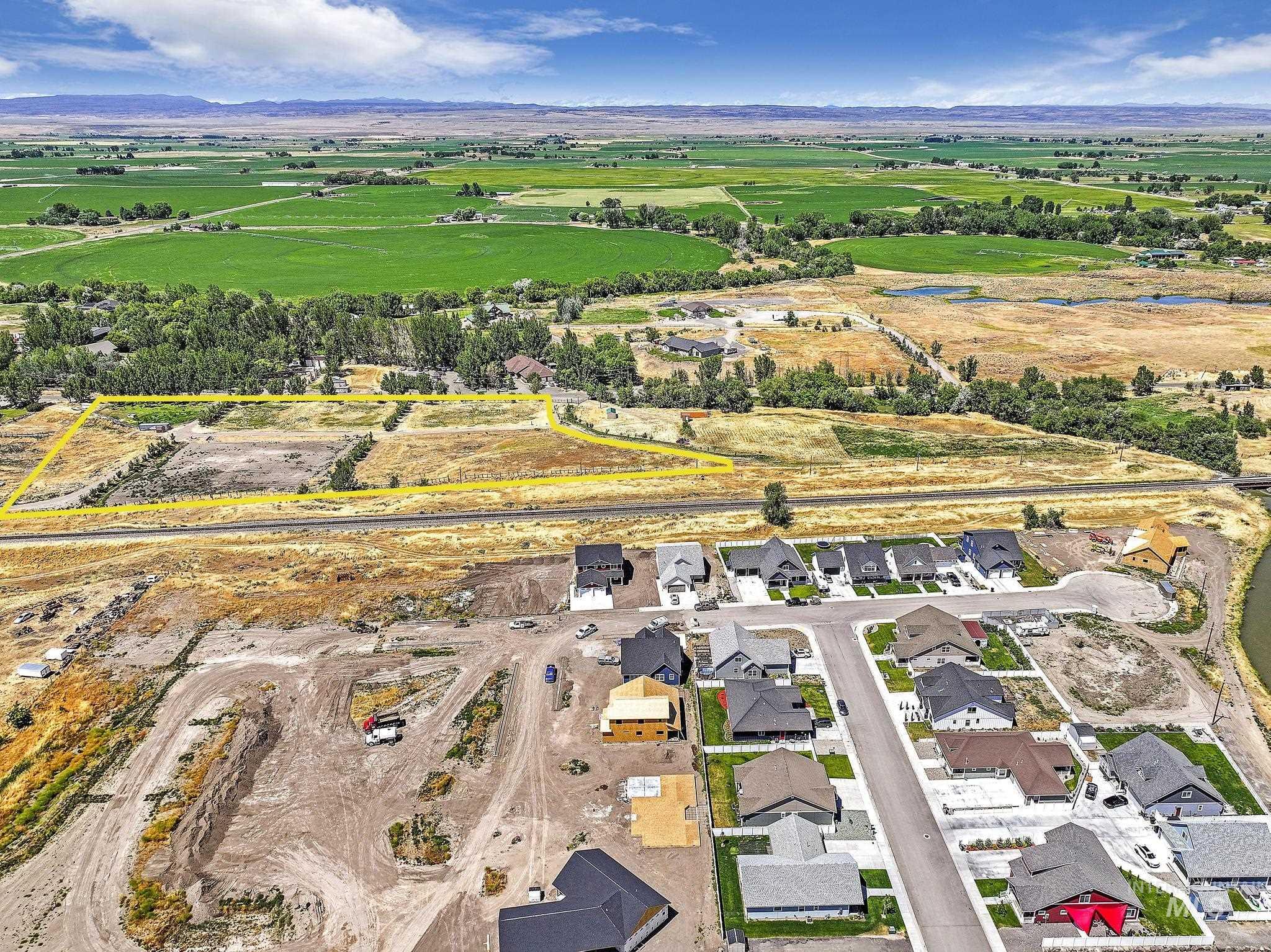 Lot15, 15a, 16, 17 E 1750 S, Gooding, Idaho 83330, Land For Sale, Price $550,000,MLS 98985871