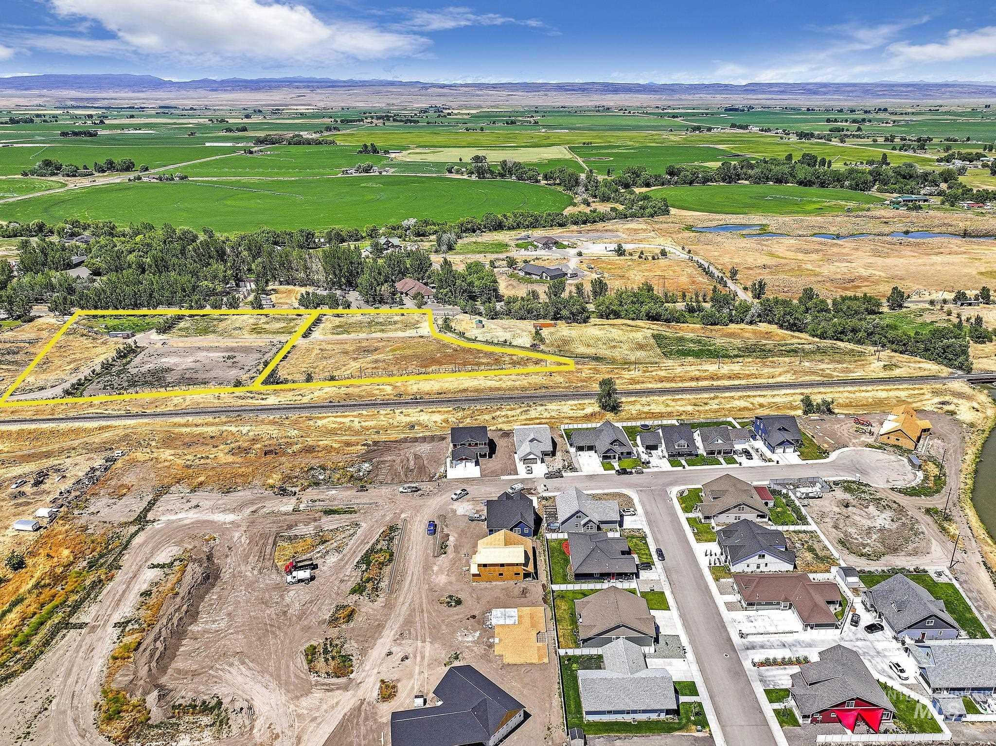 Lot15, 15a, 16, 17 E 1750 S, Gooding, Idaho 83330, Land For Sale, Price $550,000,MLS 98985871