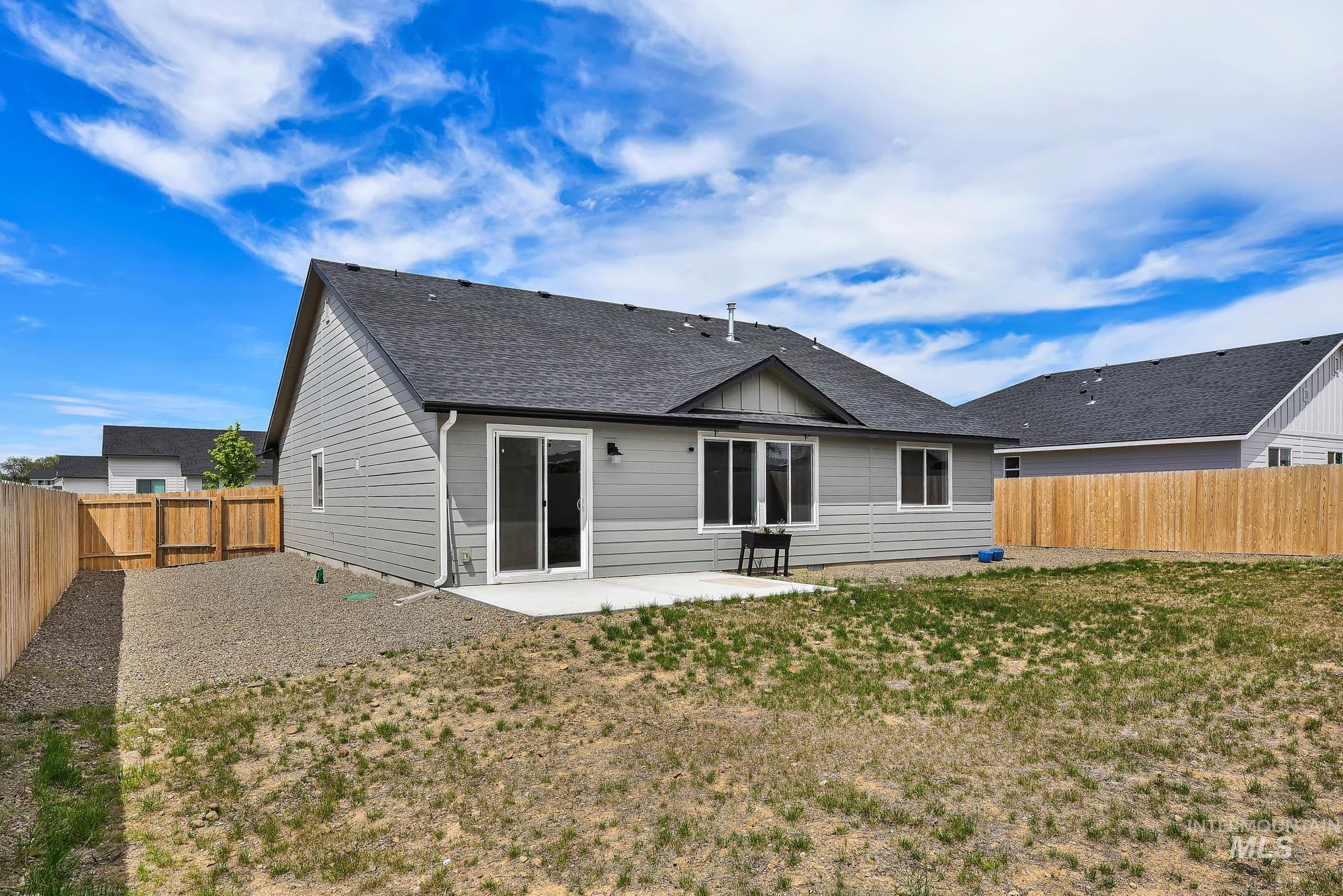 1870 N Thunderbolt St, Mountain Home, Idaho 83647, 3 Bedrooms, 2 Bathrooms, Residential For Sale, Price $352,000,MLS 98985872