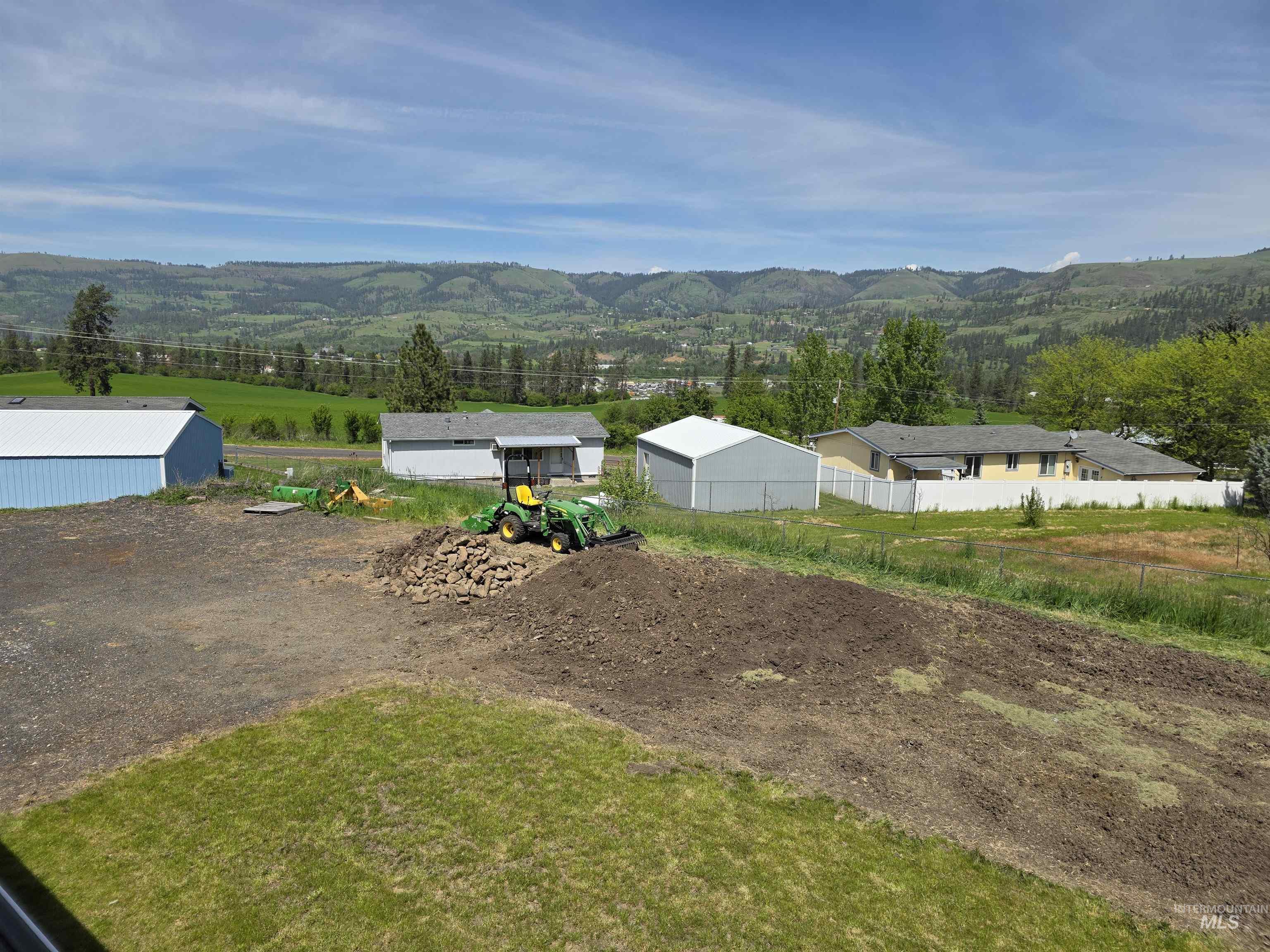 107 Pine Rd, Kamiah, Idaho 83536, 3 Bedrooms, 3 Bathrooms, Residential For Sale, Price $650,000,MLS 98985873