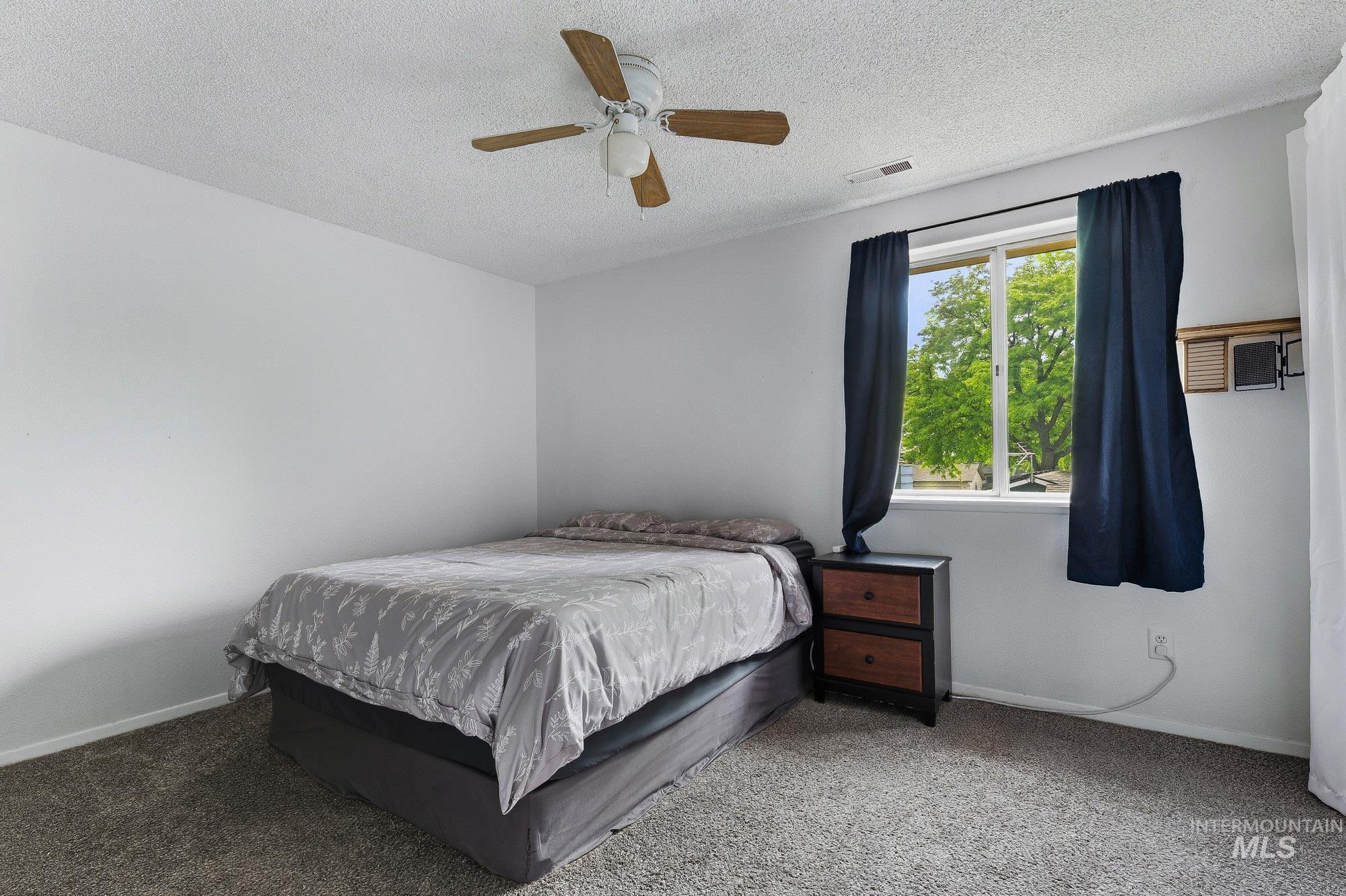 691 W Barret St, Meridian, Idaho 83642, 2 Bedrooms, 1.5 Bathrooms, Residential For Sale, Price $315,000,MLS 98985874