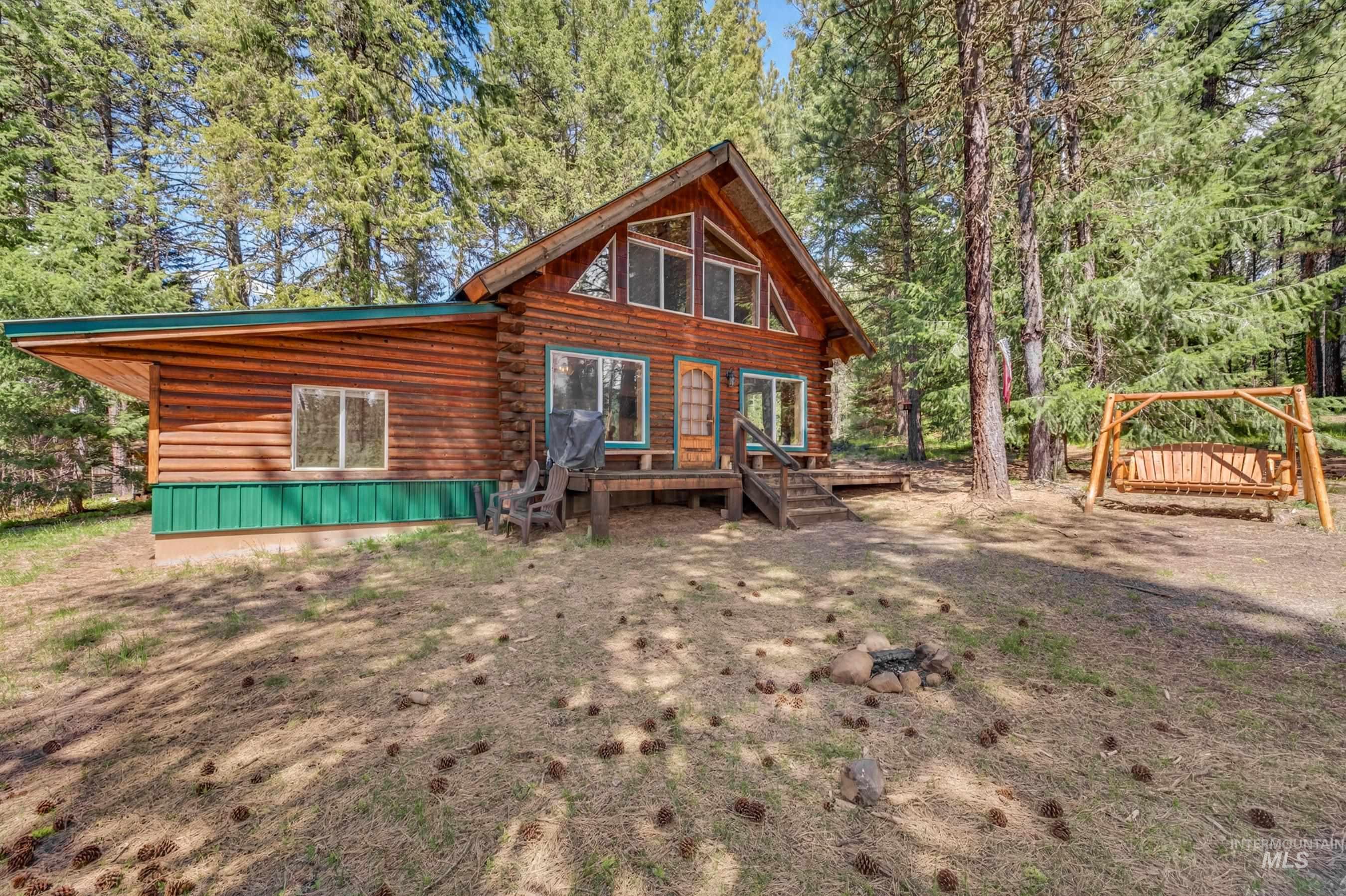 2903 Bear Paw Court, New Meadows, Idaho 83654, 2 Bedrooms, 1 Bathroom, Residential For Sale, Price $499,900,MLS 98985875