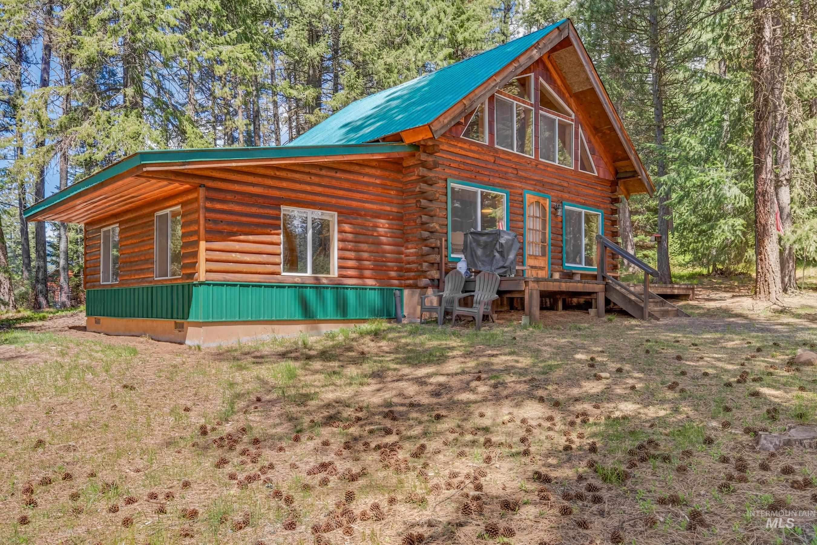 2903 Bear Paw Court, New Meadows, Idaho 83654, 2 Bedrooms, 1 Bathroom, Residential For Sale, Price $499,900,MLS 98985875