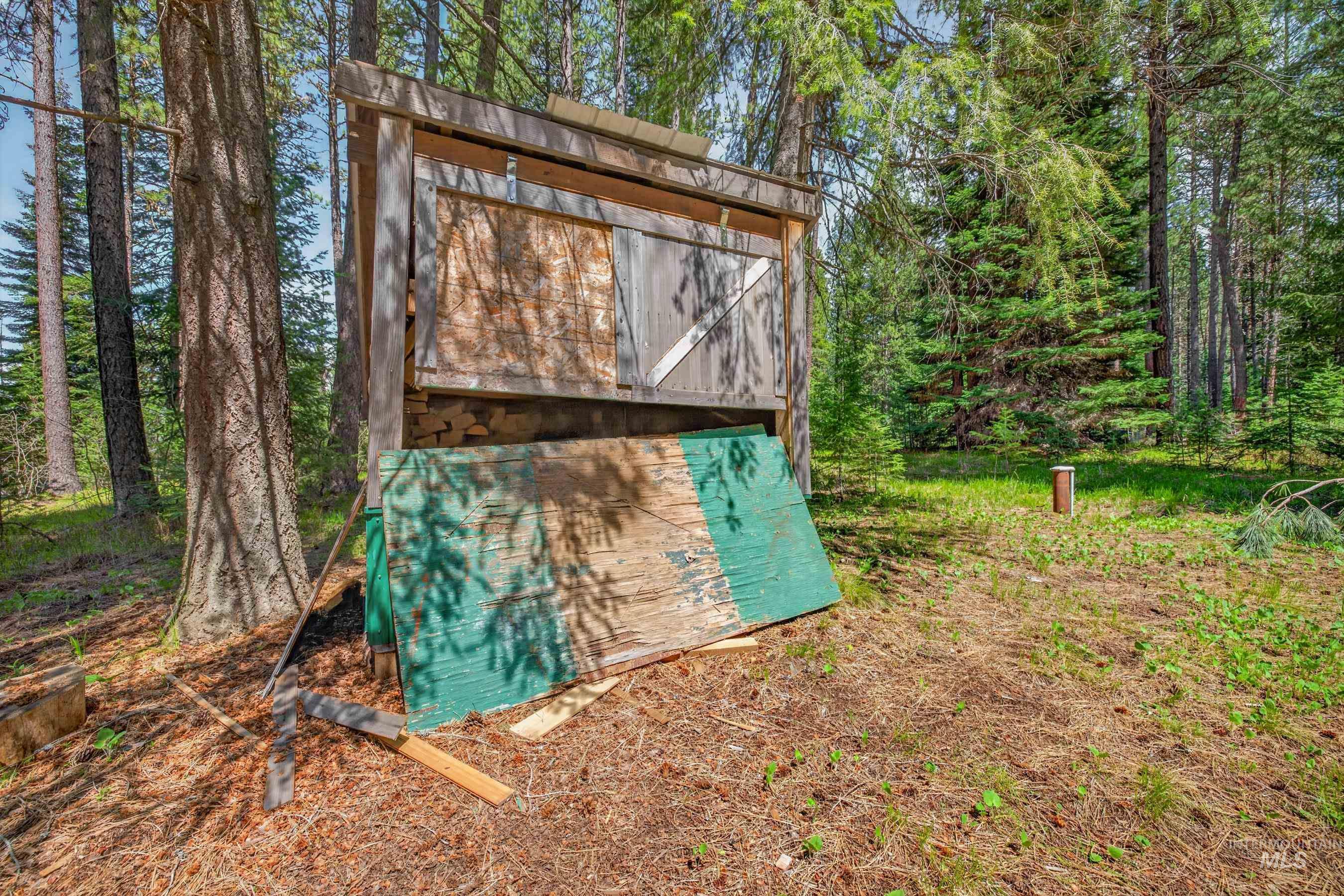 2903 Bear Paw Court, New Meadows, Idaho 83654, 2 Bedrooms, 1 Bathroom, Residential For Sale, Price $499,900,MLS 98985875