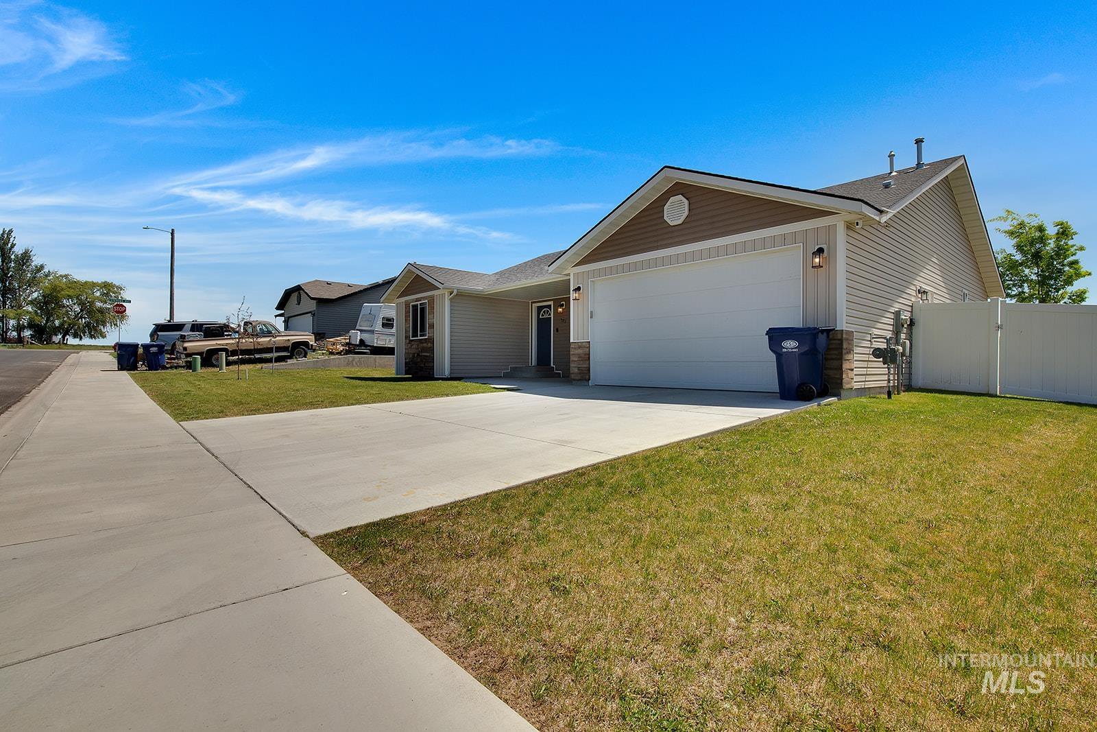 703 Kelli Lane, Filer, Idaho 83328, 4 Bedrooms, 2 Bathrooms, Residential For Sale, Price $359,000,MLS 98985876