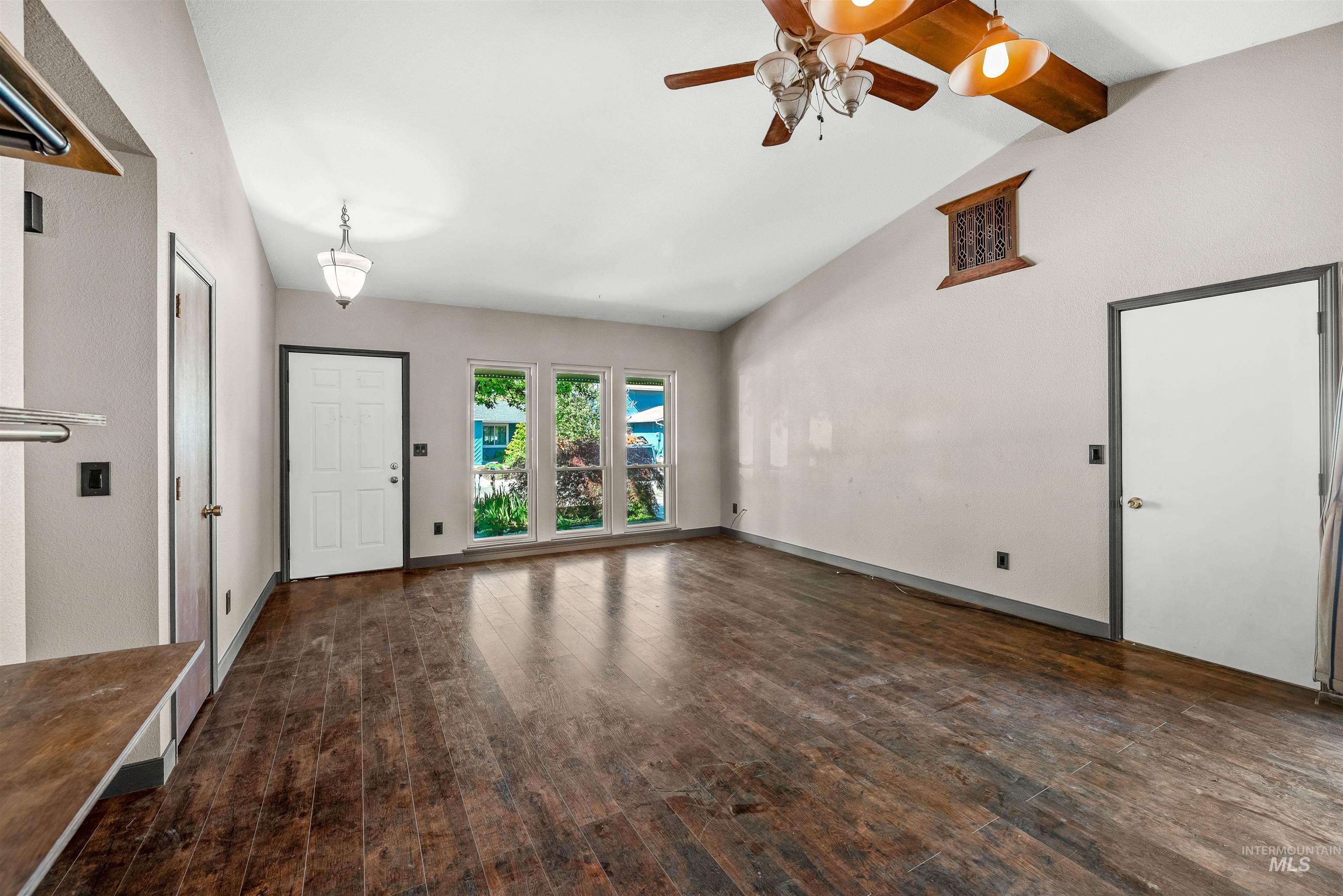 5775 W Lucky St, Boise, Idaho 83703, 2 Bedrooms, 1 Bathroom, Residential For Sale, Price $349,900,MLS 98985877