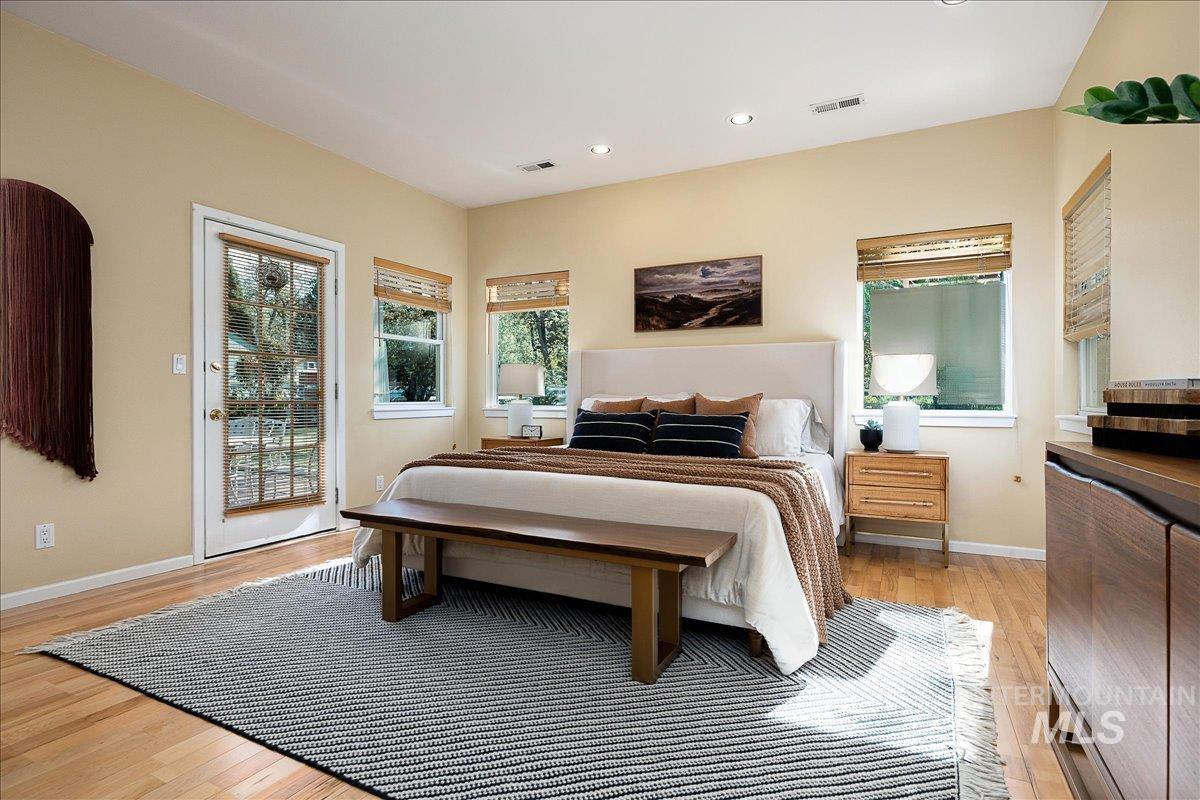 3602 N Tamarack Dr, Boise, Idaho 83703-4552, 3 Bedrooms, 2 Bathrooms, Residential For Sale, Price $925,000,MLS 98985880