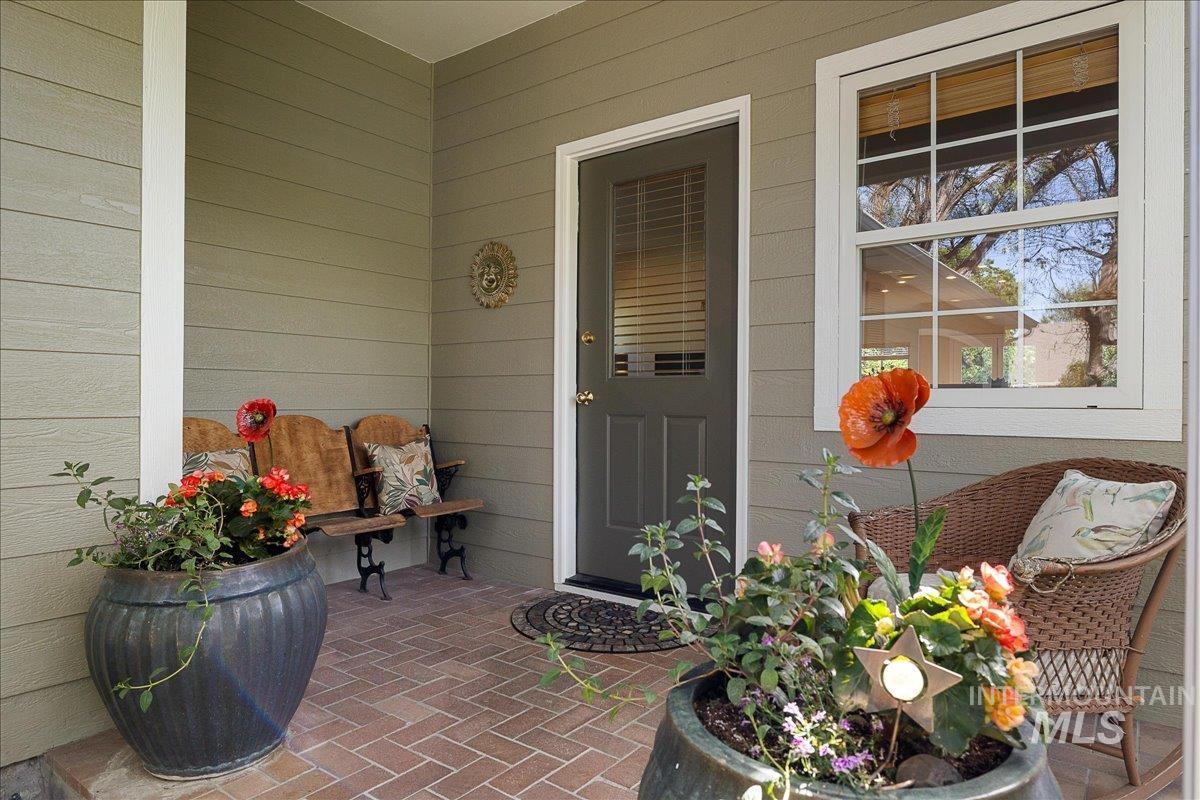 3602 N Tamarack Dr, Boise, Idaho 83703-4552, 3 Bedrooms, 2 Bathrooms, Residential For Sale, Price $925,000,MLS 98985880