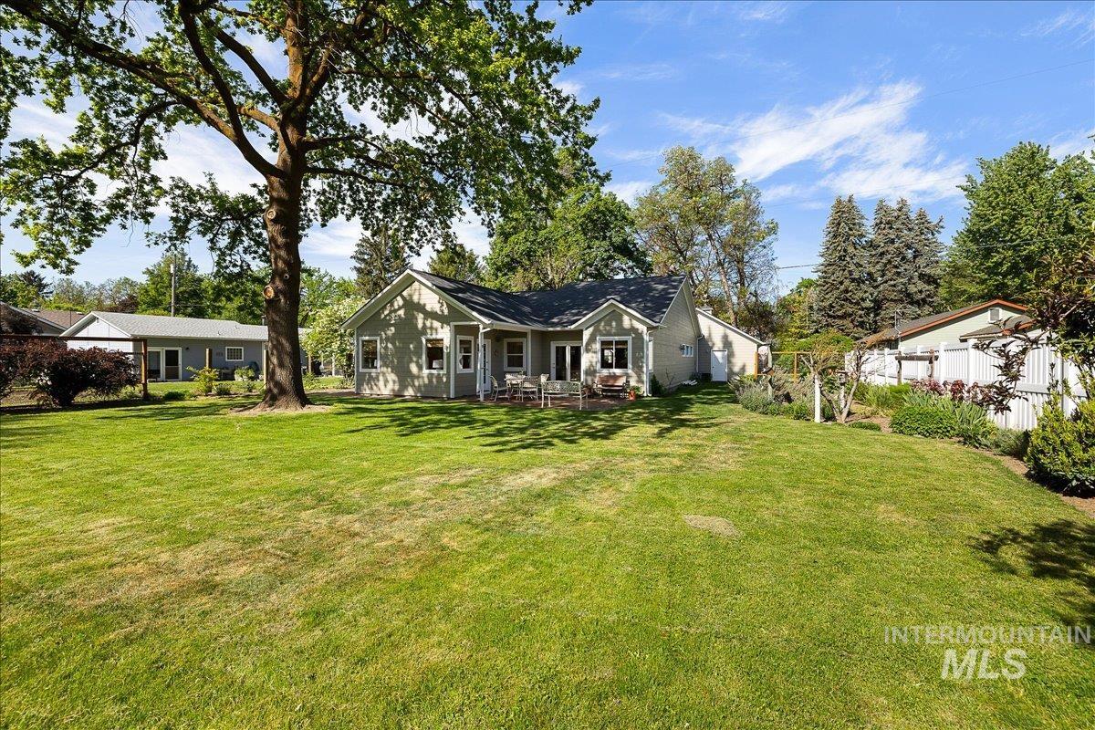 3602 N Tamarack Dr, Boise, Idaho 83703-4552, 3 Bedrooms, 2 Bathrooms, Residential For Sale, Price $925,000,MLS 98985880