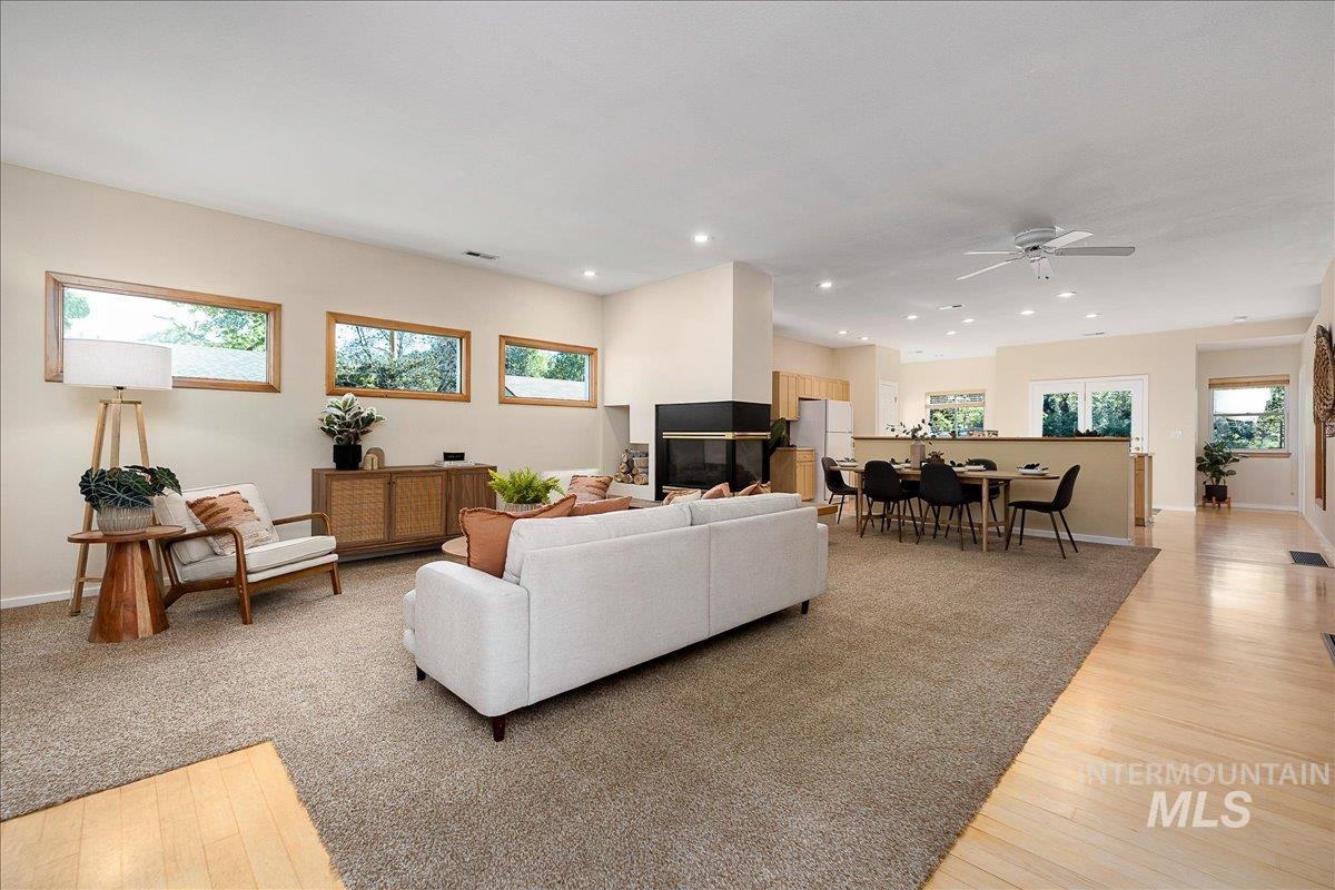 3602 N Tamarack Dr, Boise, Idaho 83703-4552, 3 Bedrooms, 2 Bathrooms, Residential For Sale, Price $925,000,MLS 98985880