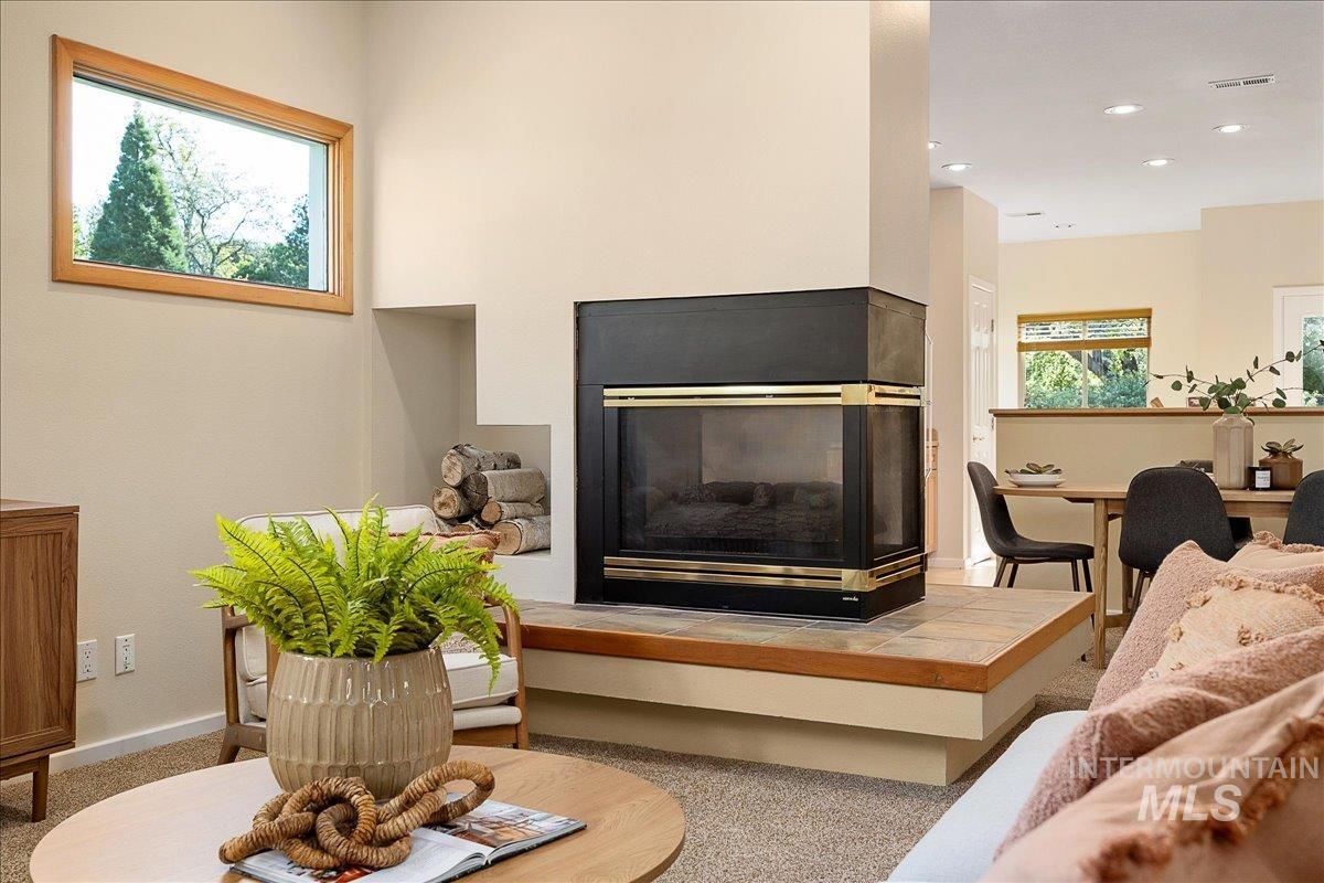 3602 N Tamarack Dr, Boise, Idaho 83703-4552, 3 Bedrooms, 2 Bathrooms, Residential For Sale, Price $925,000,MLS 98985880