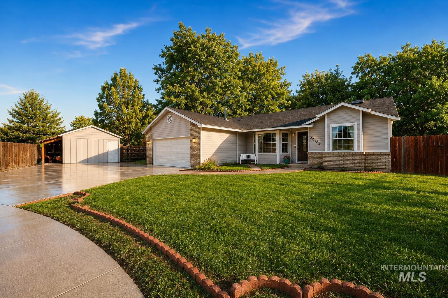 1803 Poplar St, Caldwell, Idaho 83605, 4 Bedrooms, 2 Bathrooms, Residential For Sale, Price $477,700,MLS 98985883