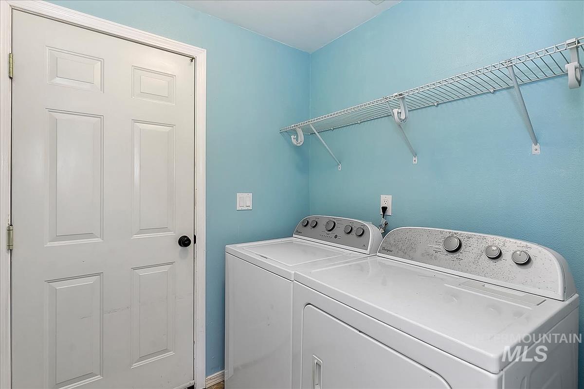 1803 Poplar St, Caldwell, Idaho 83605, 4 Bedrooms, 2 Bathrooms, Residential For Sale, Price $477,700,MLS 98985883