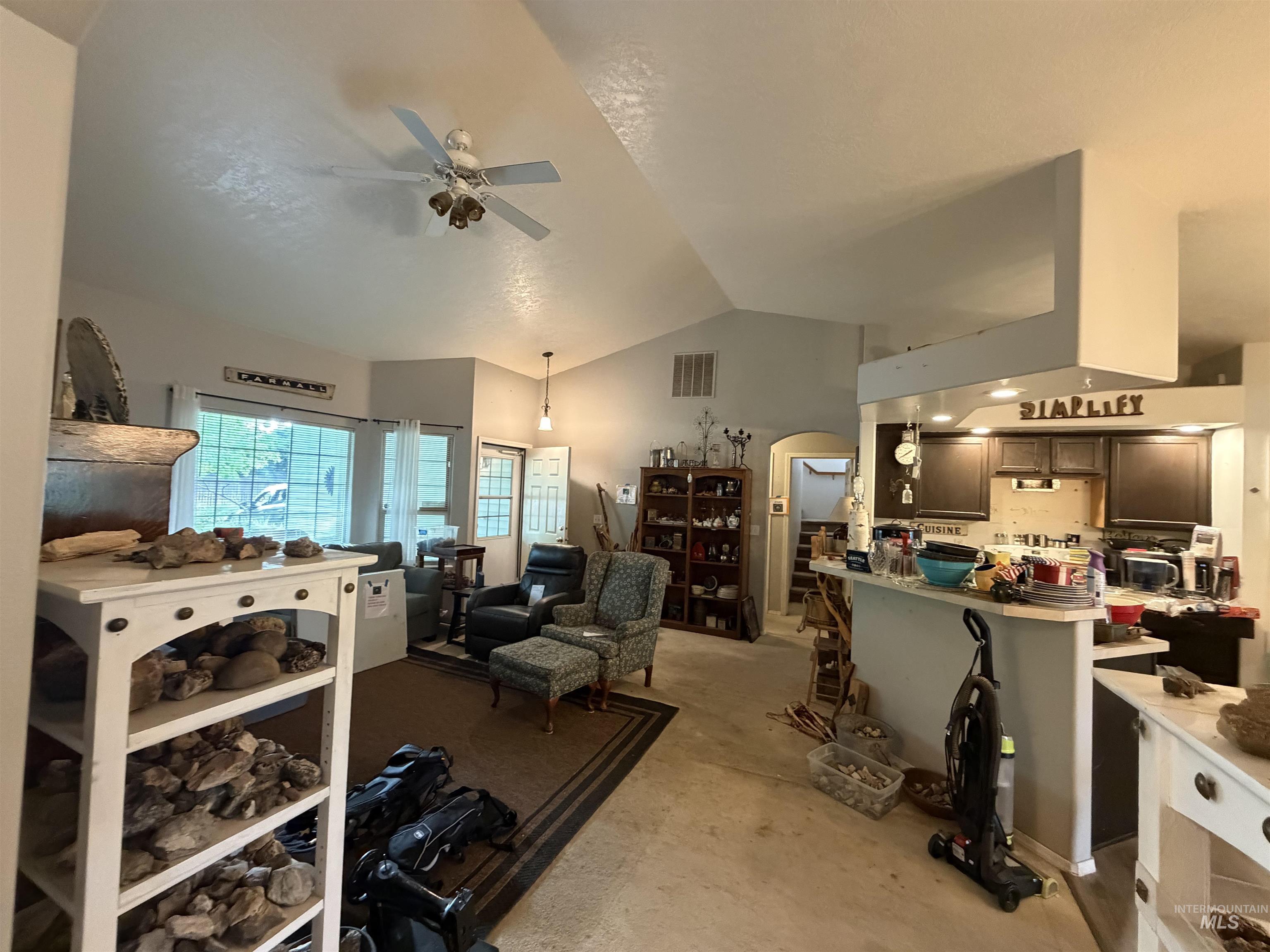 1624 S Boundary St, Nampa, Idaho 83686, 3 Bedrooms, 2 Bathrooms, Residential For Sale, Price $335,000,MLS 98985884