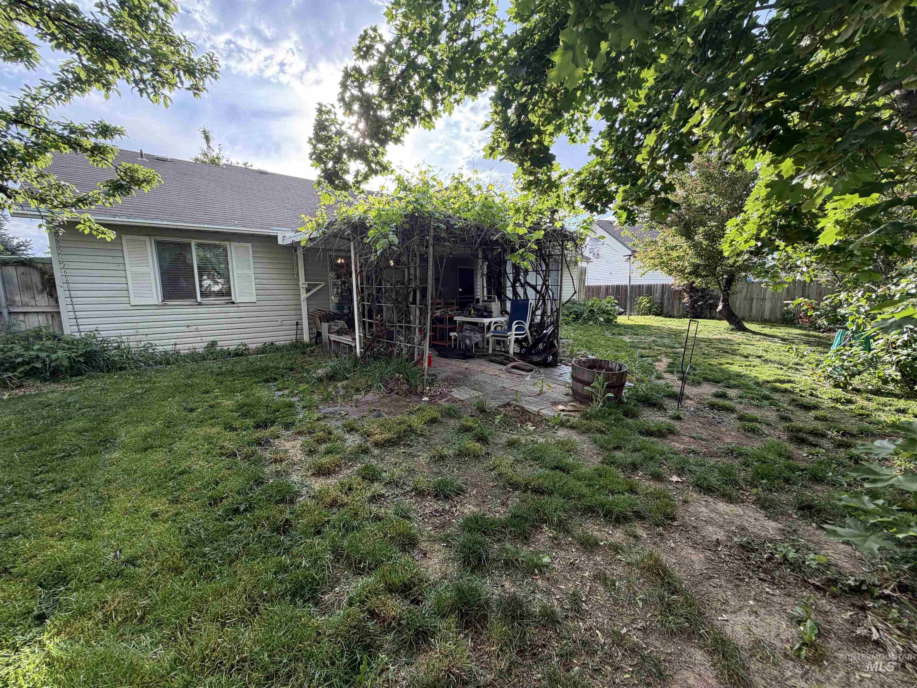 1624 S Boundary St, Nampa, Idaho 83686, 3 Bedrooms, 2 Bathrooms, Residential For Sale, Price $335,000,MLS 98985884