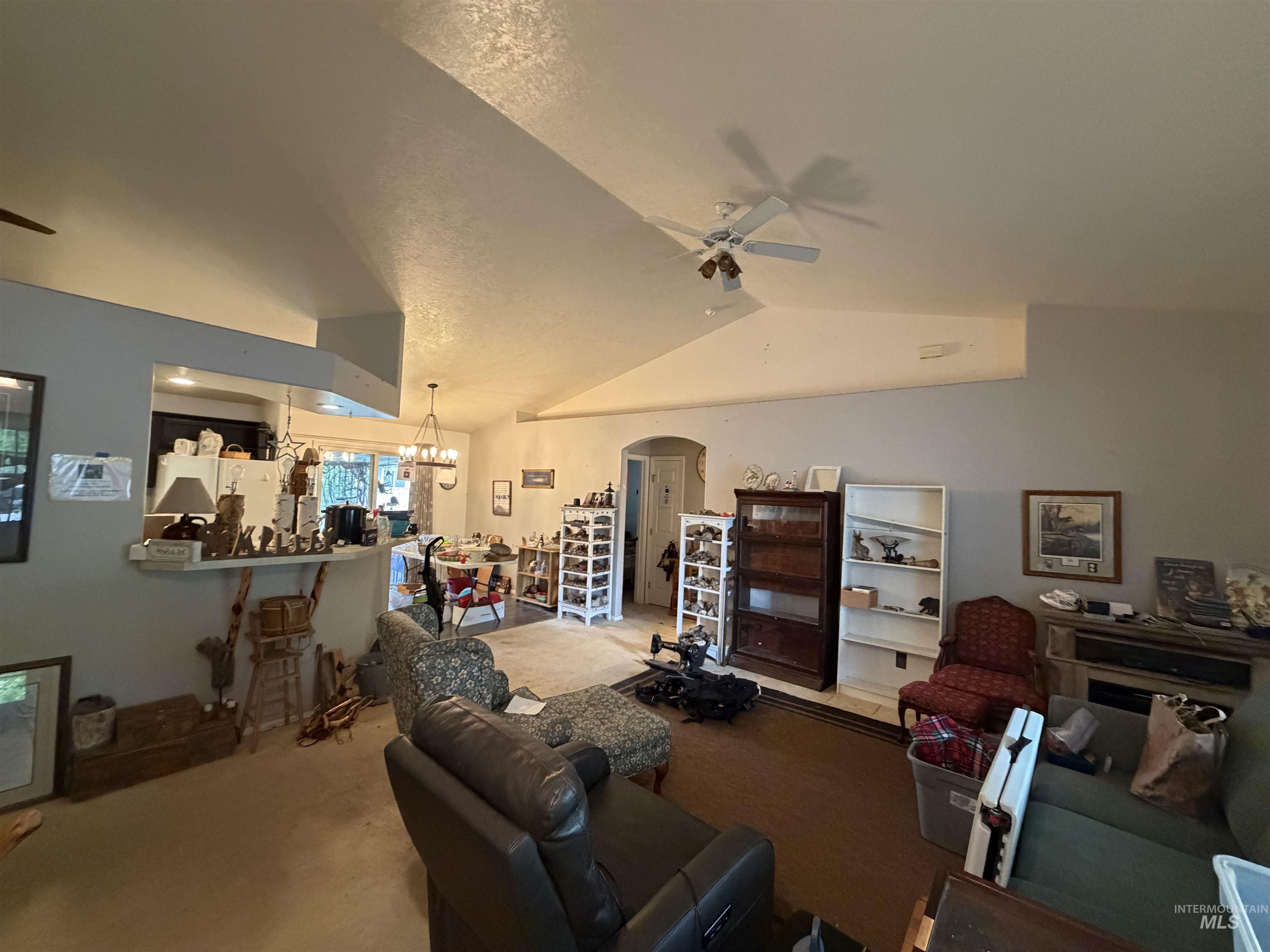 1624 S Boundary St, Nampa, Idaho 83686, 3 Bedrooms, 2 Bathrooms, Residential For Sale, Price $335,000,MLS 98985884