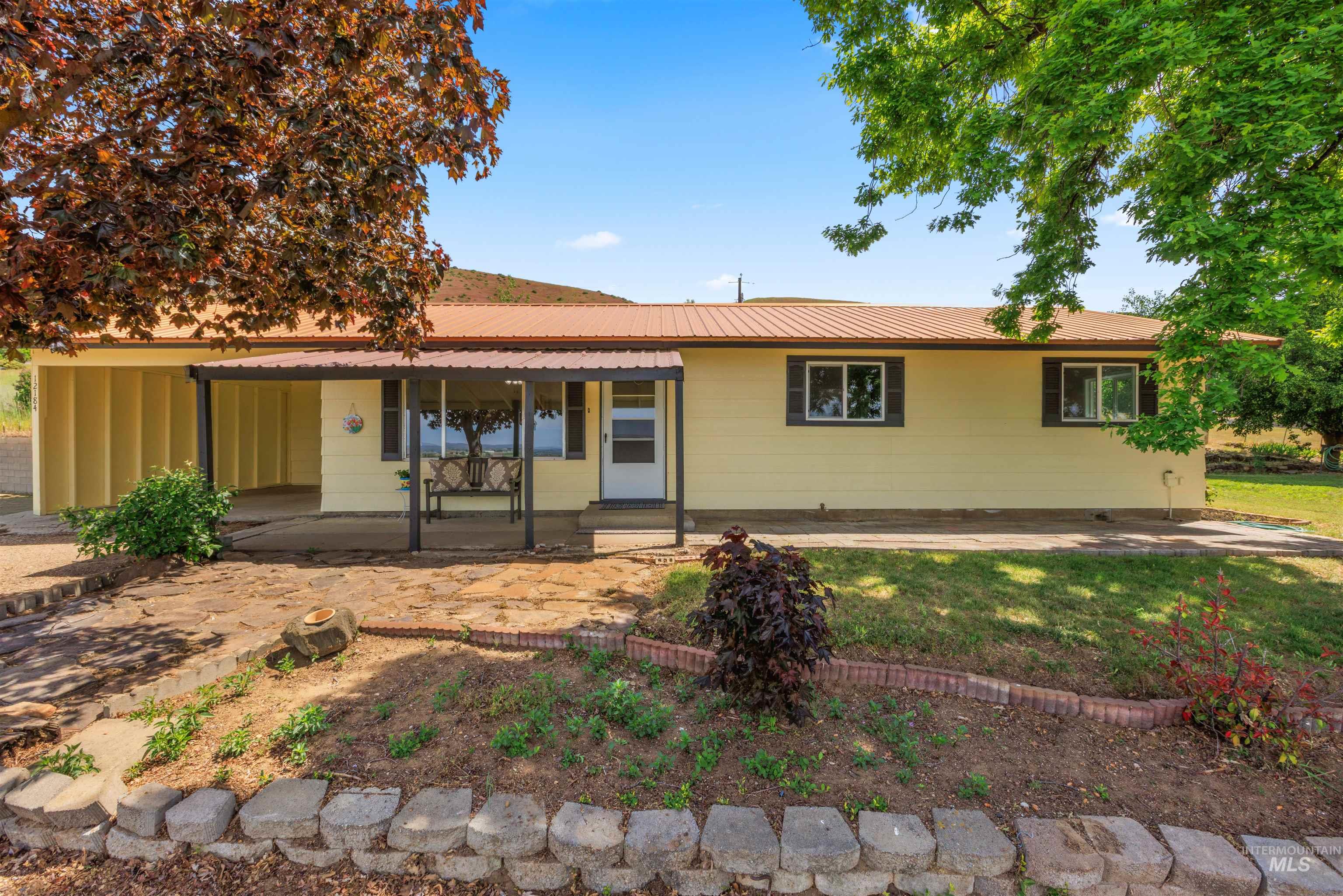 12184 Hill Rd, Payette, Idaho 83616, 3 Bedrooms, 1 Bathroom, Residential For Sale, Price $475,000, 98985887
