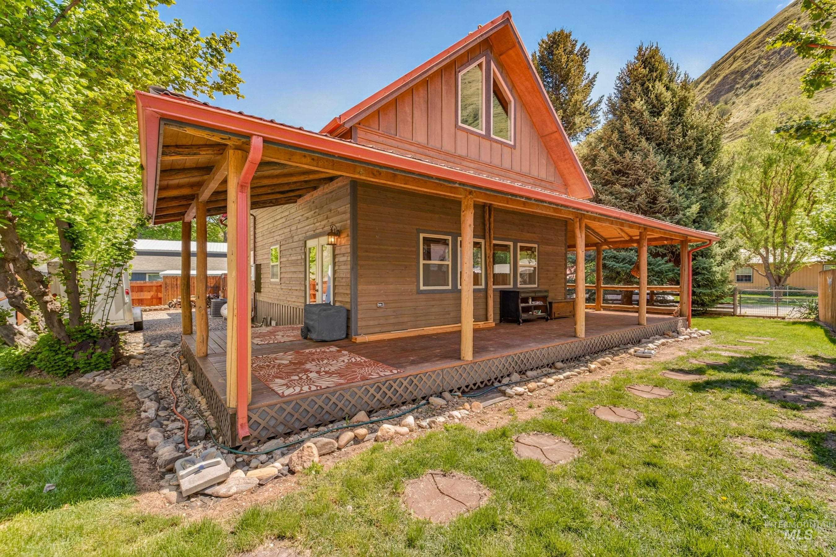 132 Heath Drive, Riggins, Idaho 83549, 2 Bedrooms, 2 Bathrooms, Residential For Sale, Price $389,000, 98985888