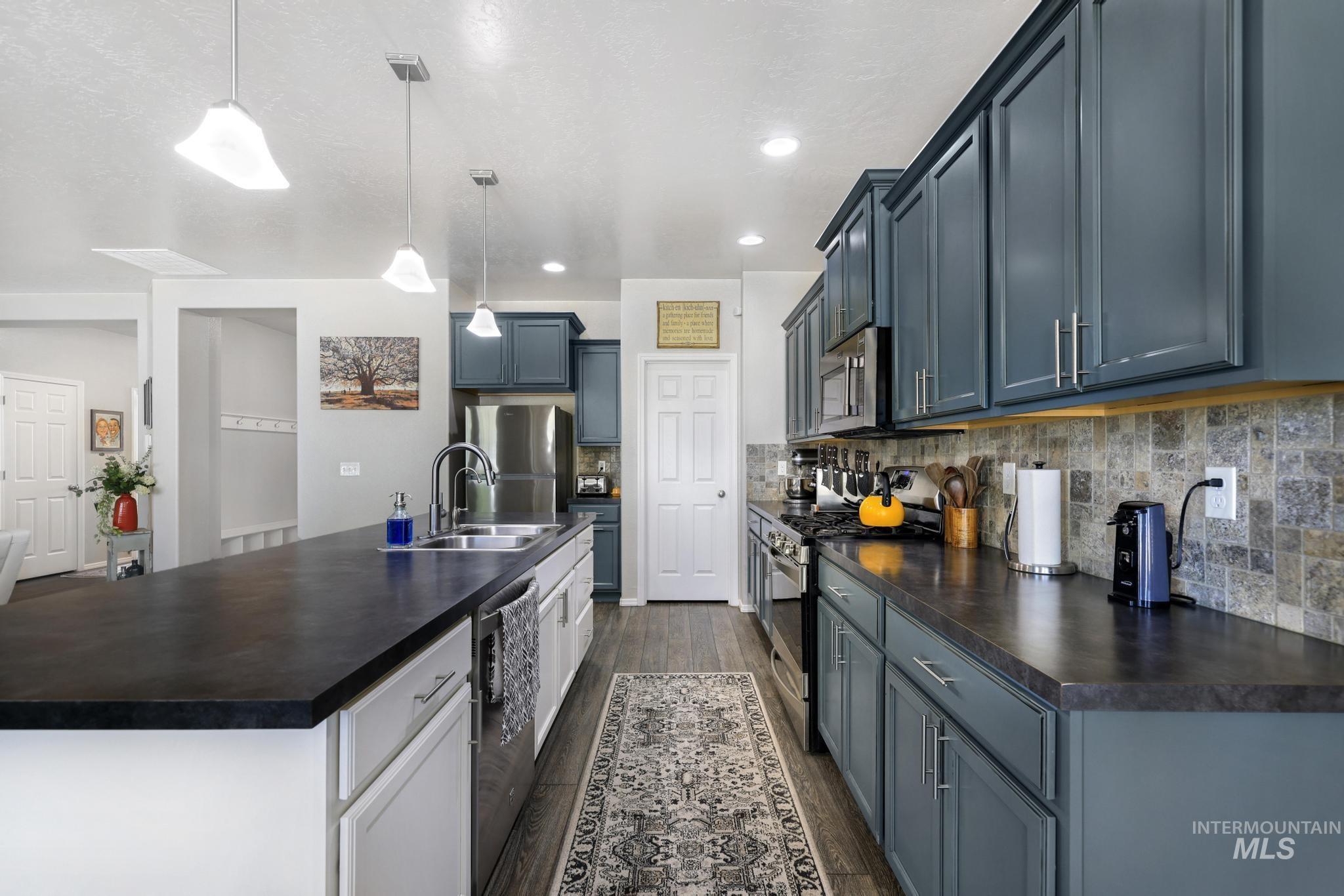 1985 Moose Street, Twin Falls, Idaho 83301, 4 Bedrooms, 2 Bathrooms, Residential For Sale, Price $460,000, 98985890